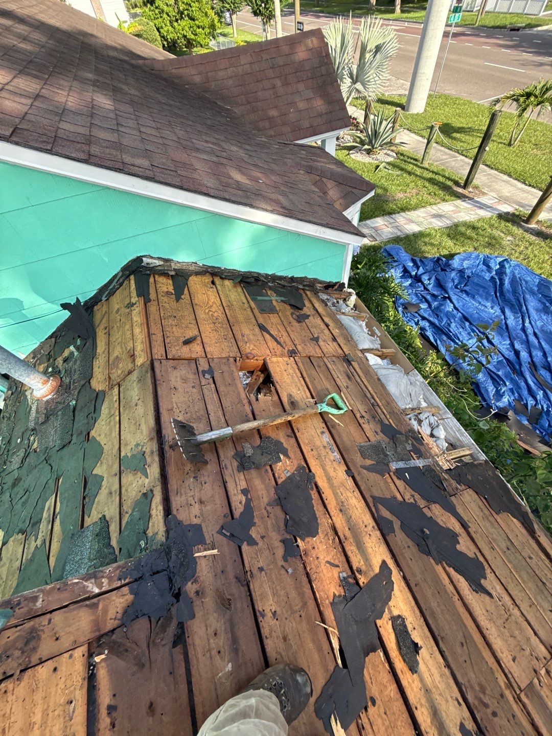 Project in St. Petersburg 33711 by Mitchell Roofing Company LLC 