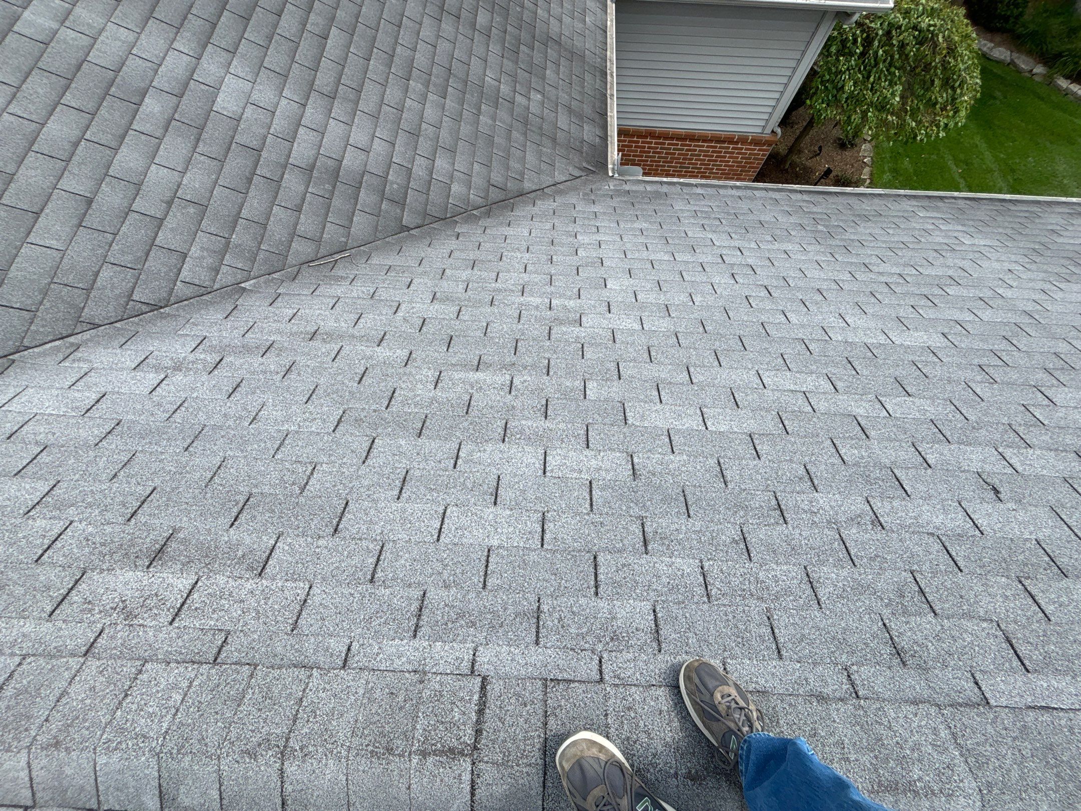 Roof Replacement using CertainTeed Landmark by 180 Contractors