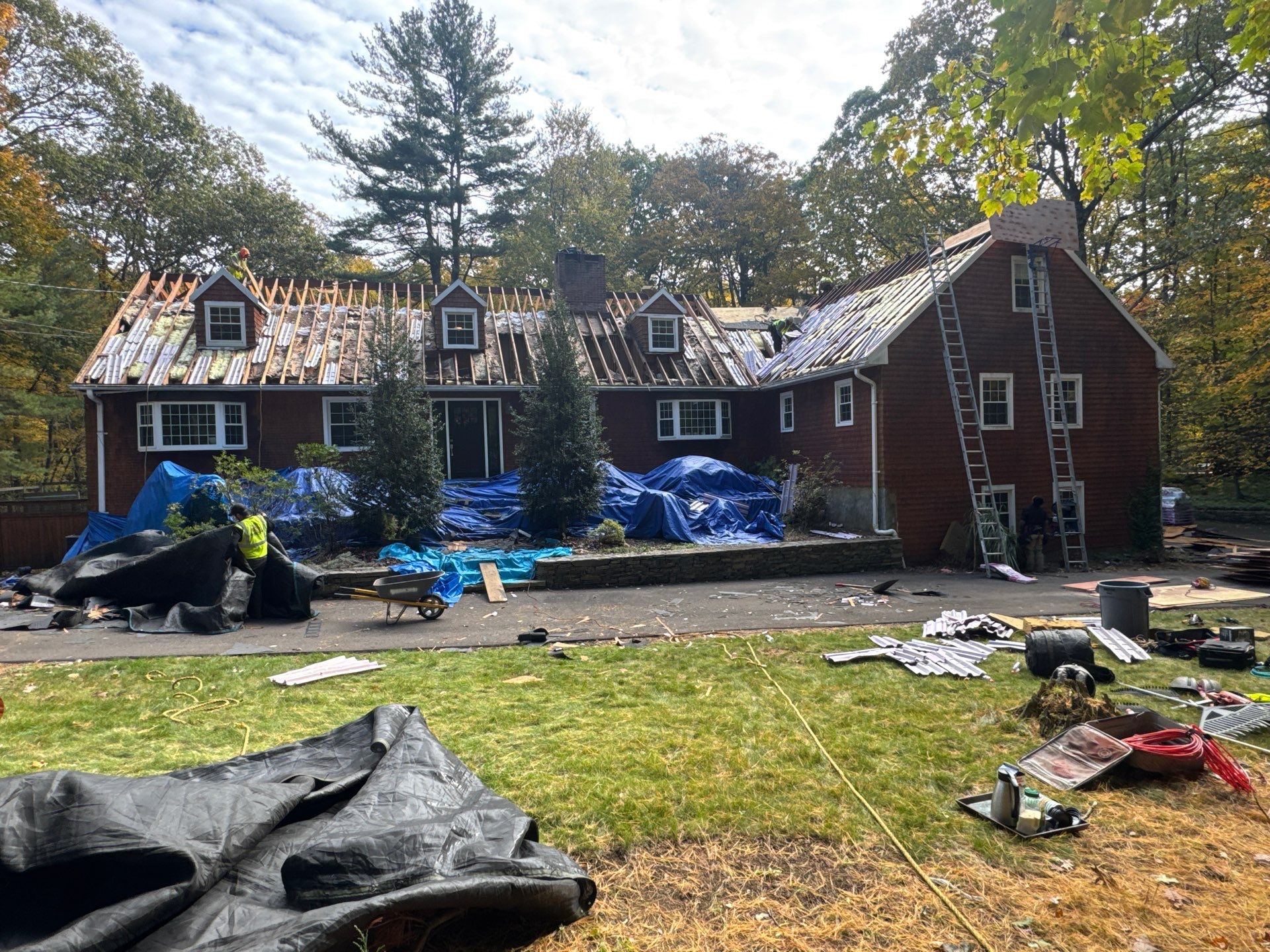 Owens Corning Duration : Chateau Green with Copper Accents in Avon, CT by Golden Shield Roofing
