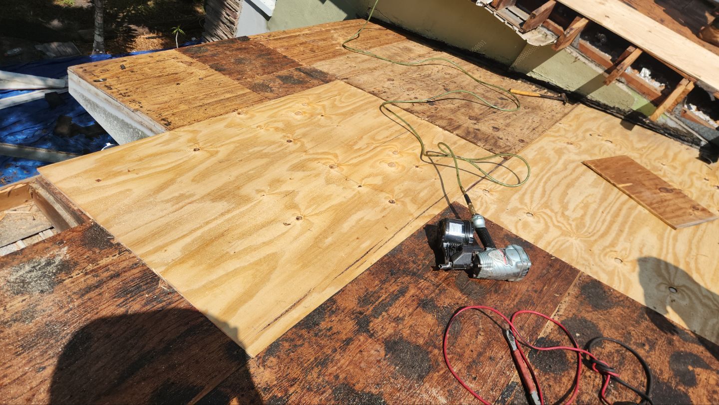 Project in St. Petersburg 33710 by Mitchell Roofing Company LLC 
