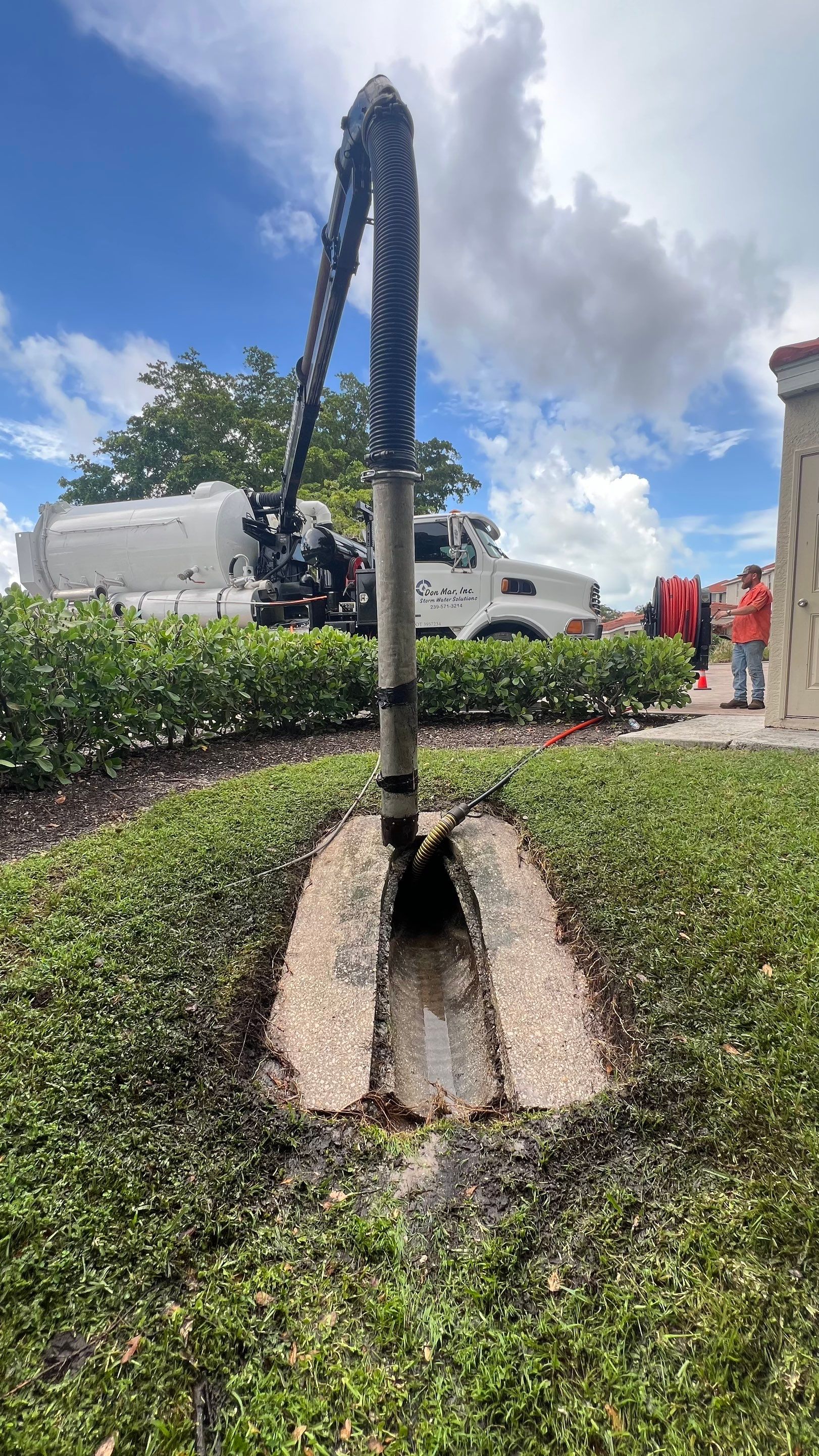 Naples Community Culvert Cleaning by APS Power & Water