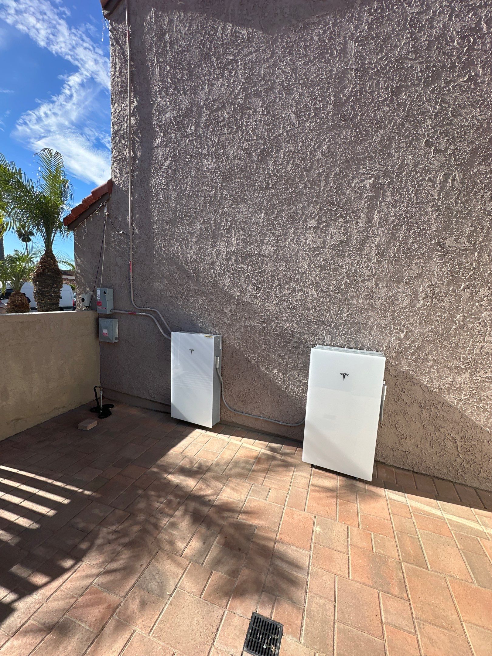 Moorpark Home Tesla Powerwall Installation by AWS Solar