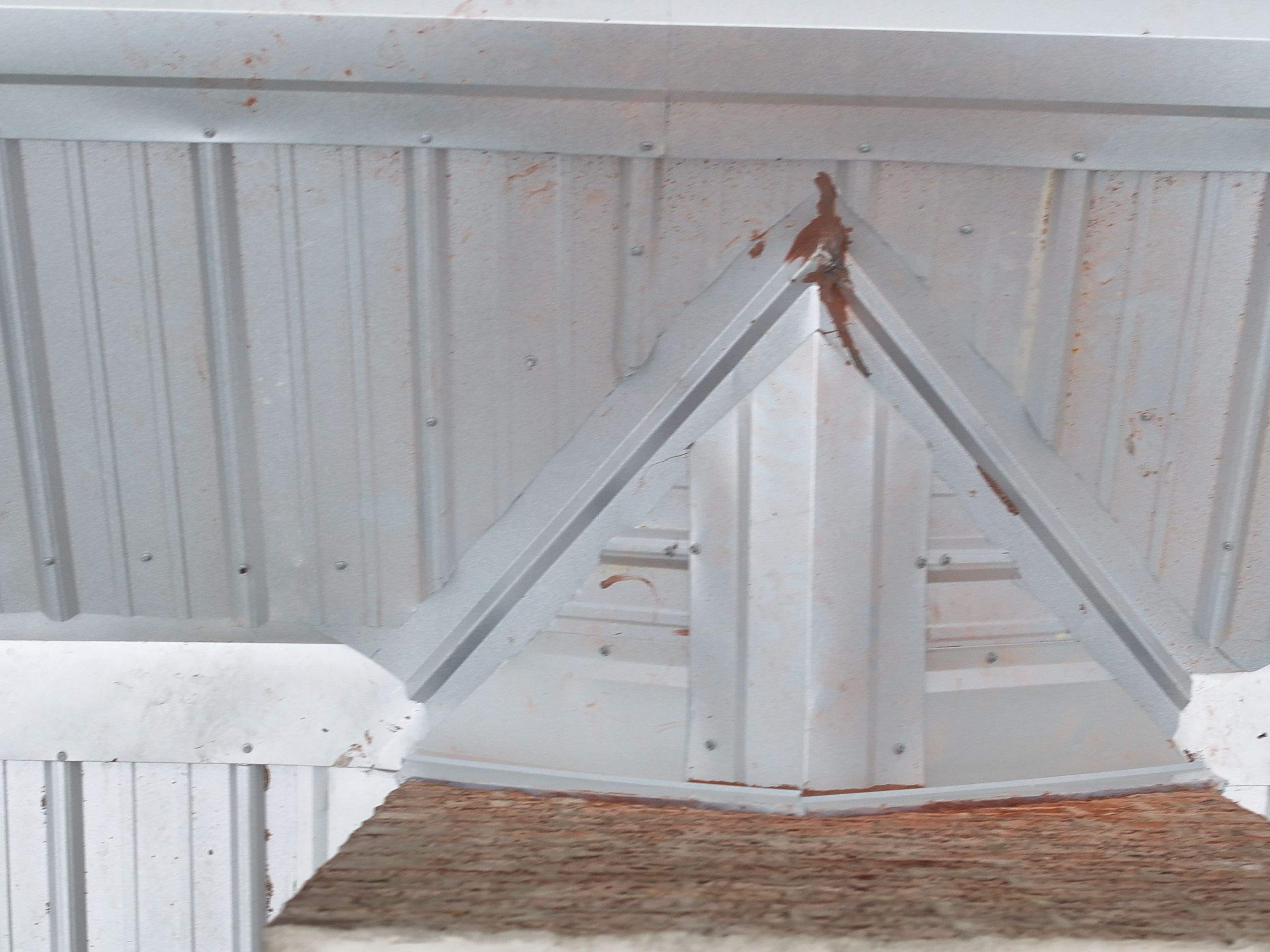 Cox Residence by Omnia Roofing