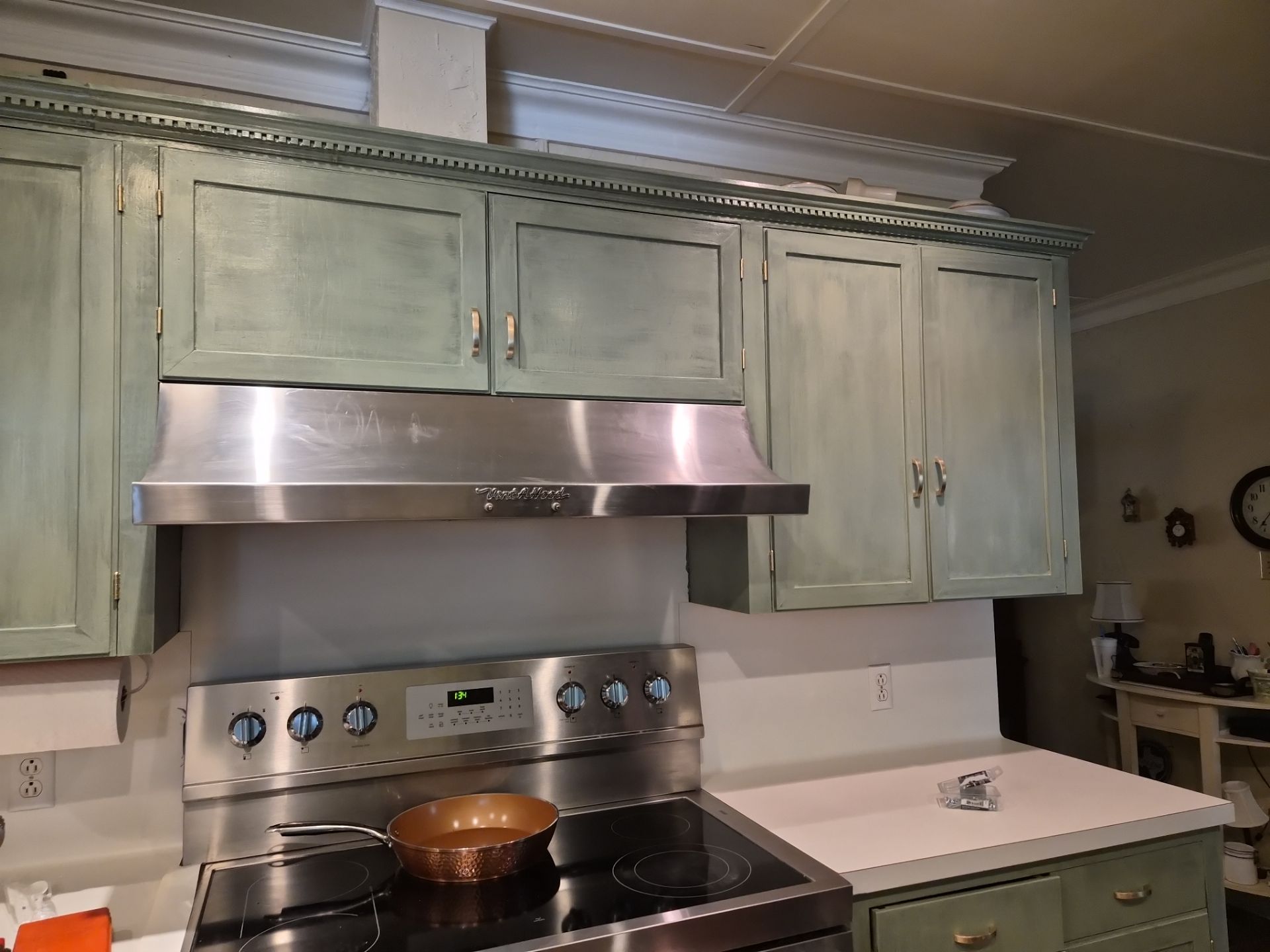 Cabinet Painting – Tyler, Tx (Near the Swan Community) by Quality Coats Painting