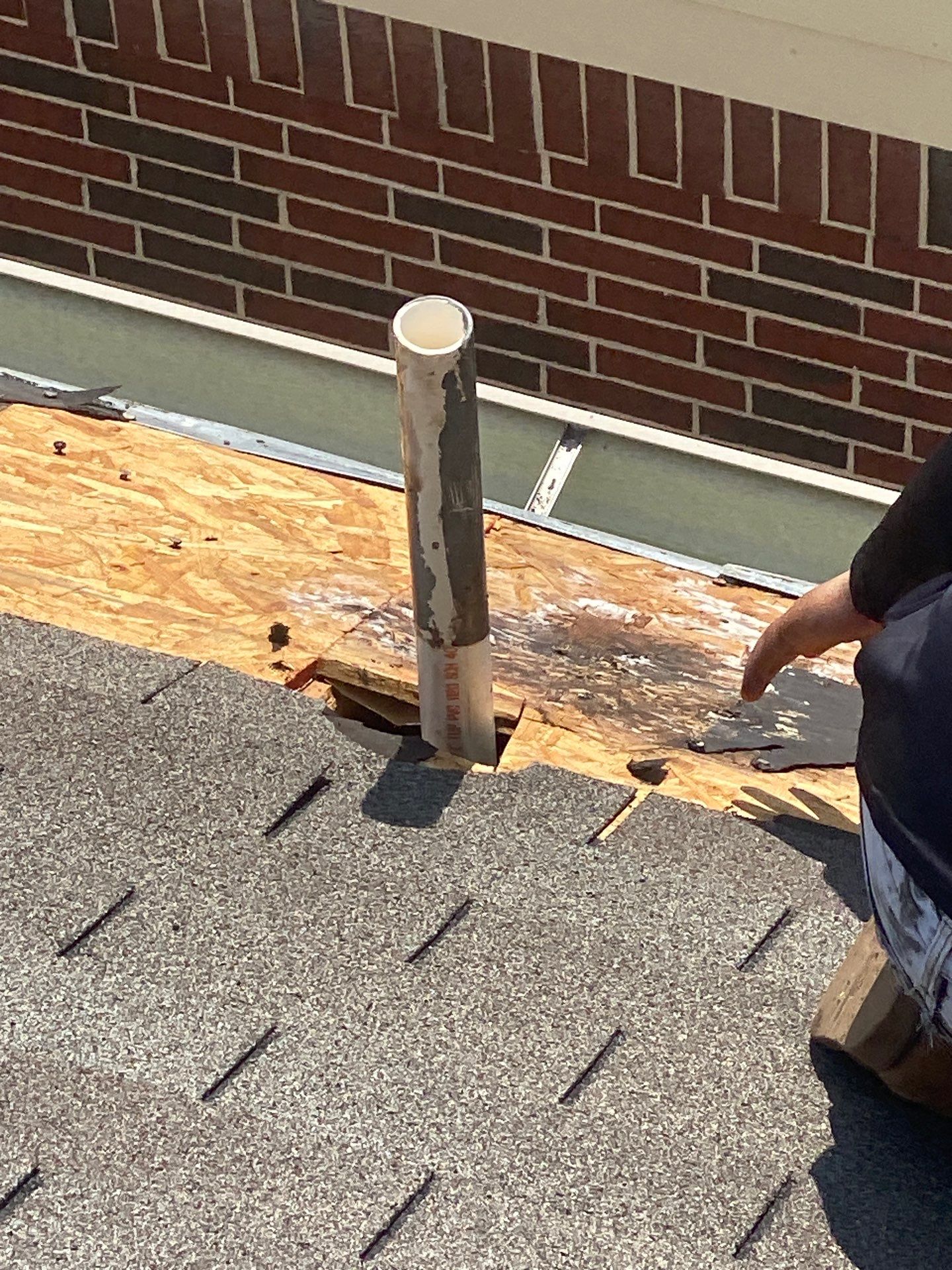 Hail Damage using Owen's Corning Duration (Lifetime) Shingles by Roof Repair Company