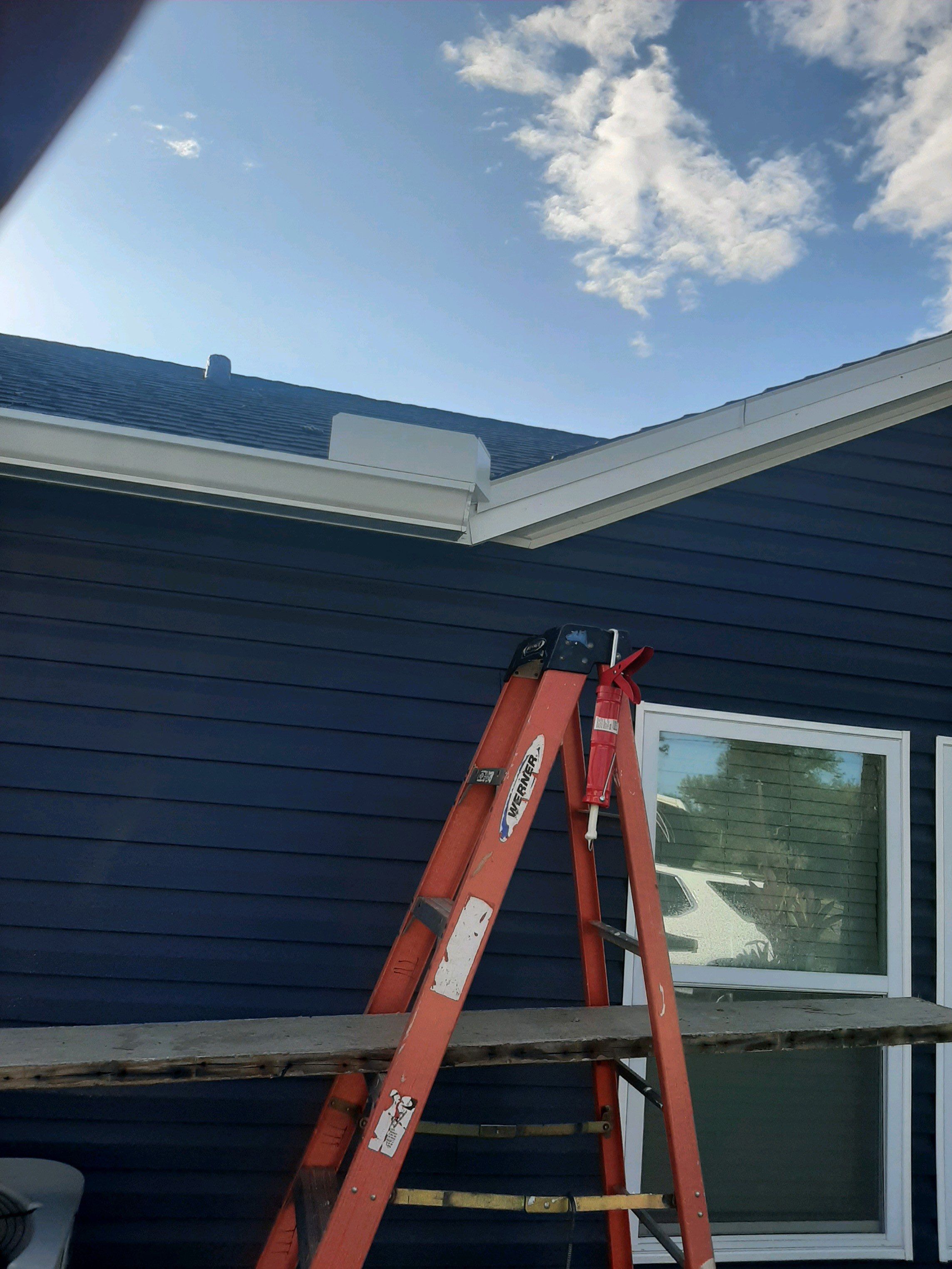 Gutter Installation using K-Style Seamless Gutters by Gutter Professors
