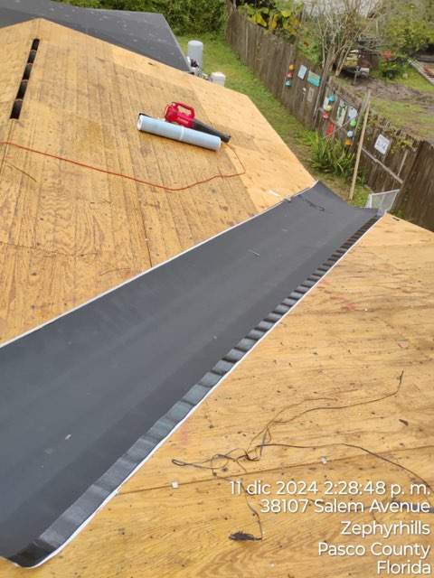 Rustic Cedar Shingles by Reimagine Roofing