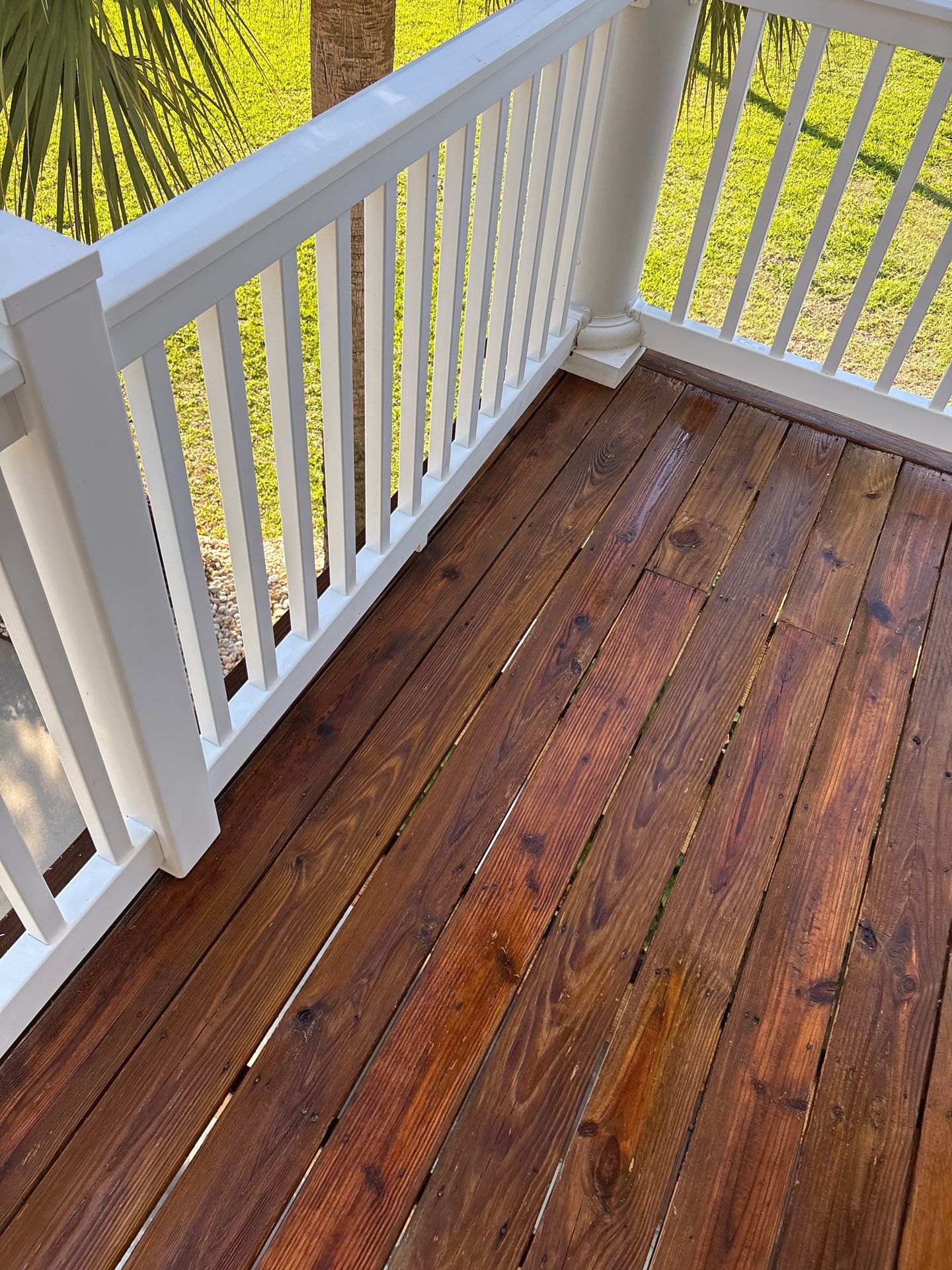 Deck using Wood Sealant by DuraSeal