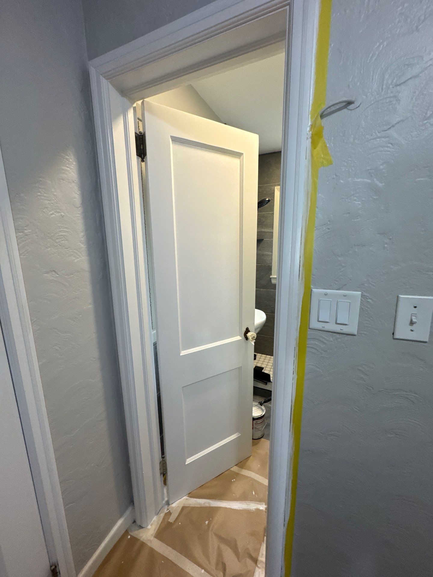 Windsor Heights – Residential Interior Repaint by Midwest Paint LLC