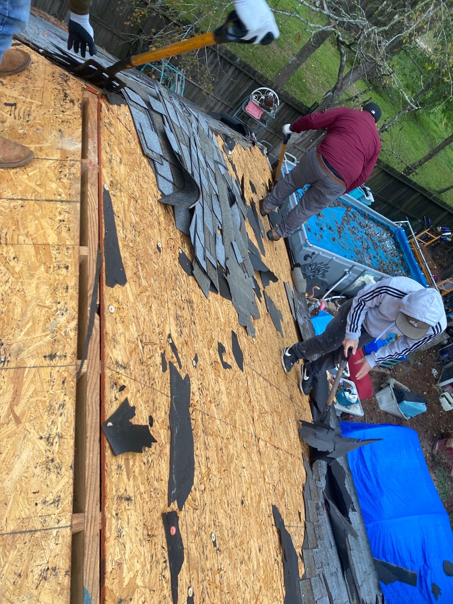 Residential Roofing Installation using Owen's Corning Duration (Lifetime) Shingles by Roof Repair Company