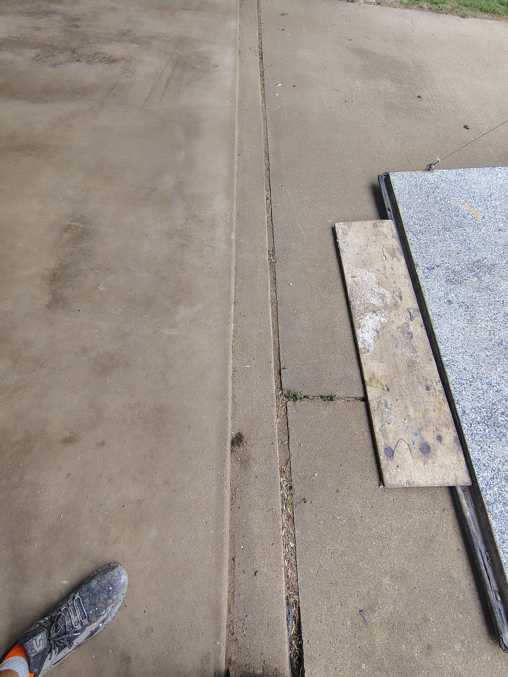 Hartford Garage Concrete Coating With Orbit Flake Finish by Select Painting, Coatings & Garage Cabinets