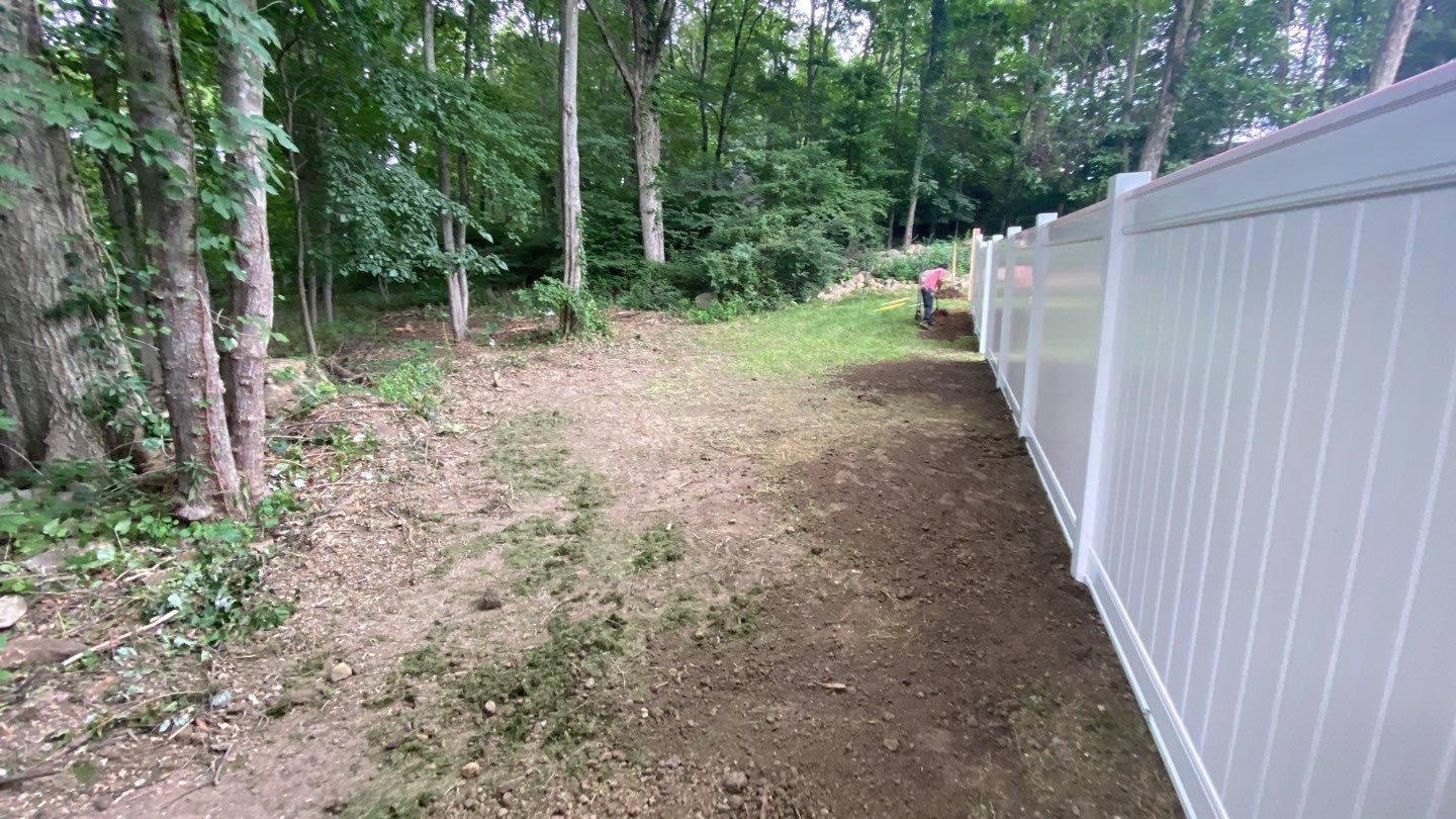 Fence Installation using Vinyl Fence 6ft Privacy by A Plus Exterior