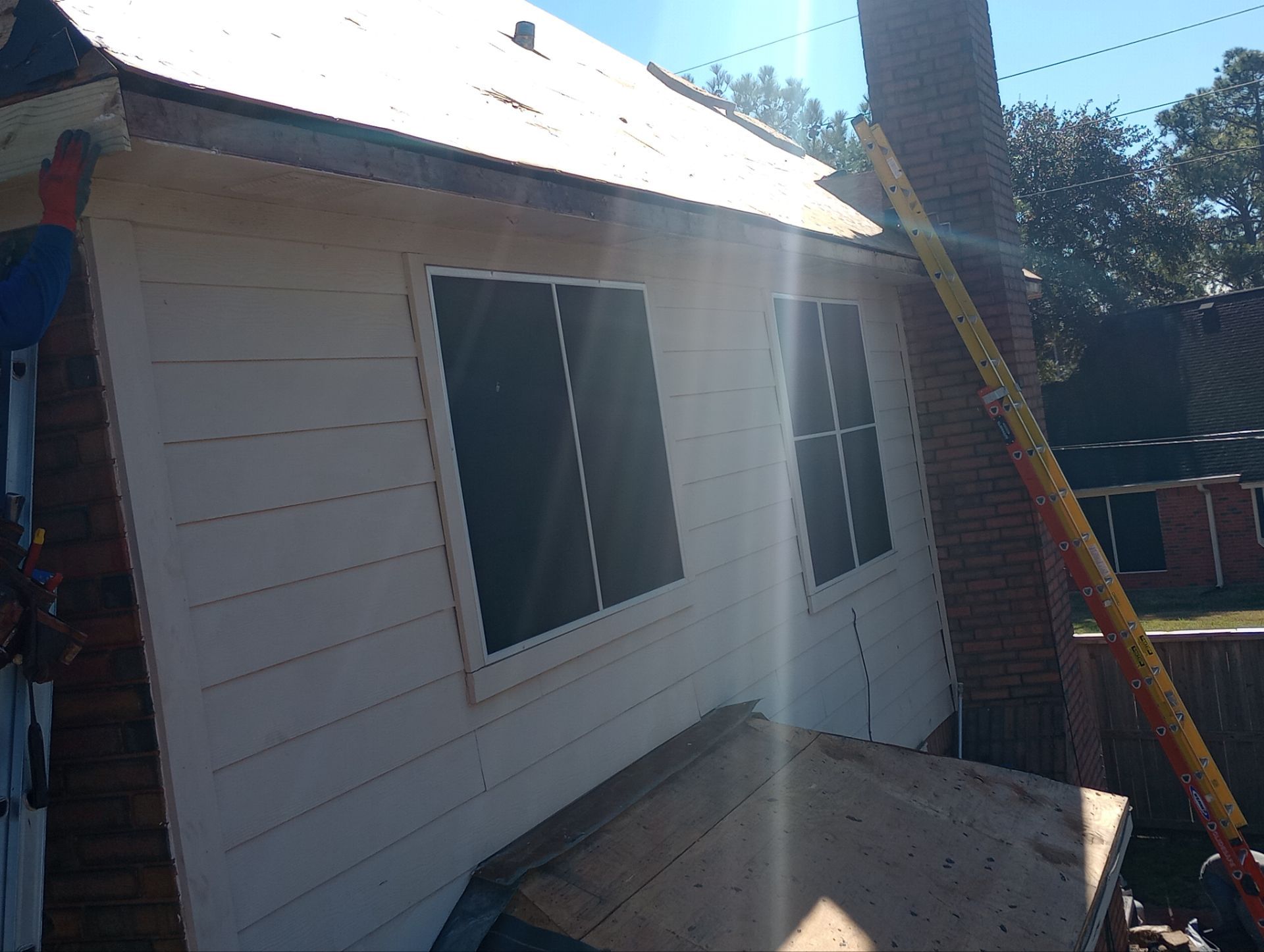 Residential Roofing Installation using Owen's Corning Duration (Lifetime) Shingles by Roof Repair Company