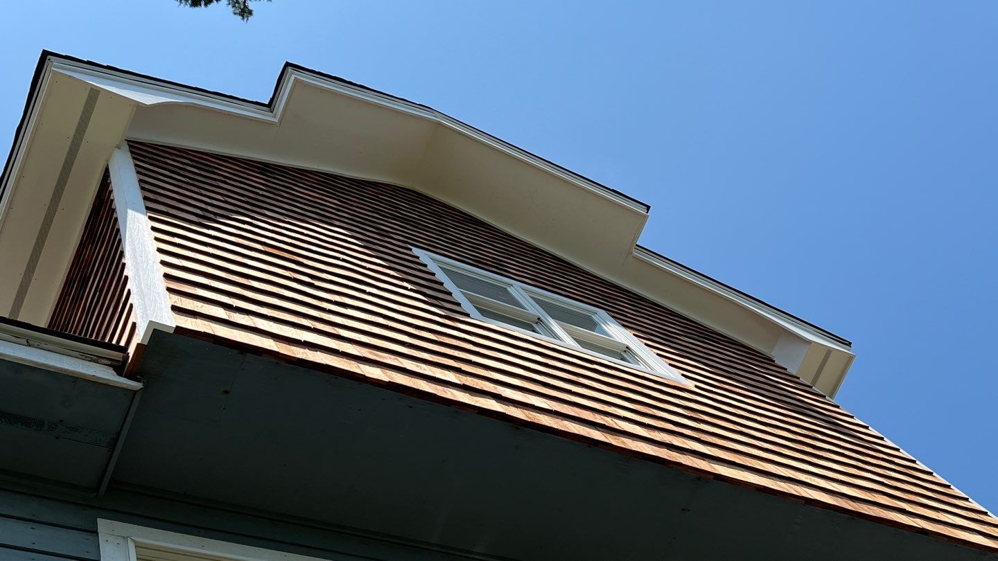 Carolina Clipper Full Exterior Project by Gallop Roofing & Remodeling, Inc.