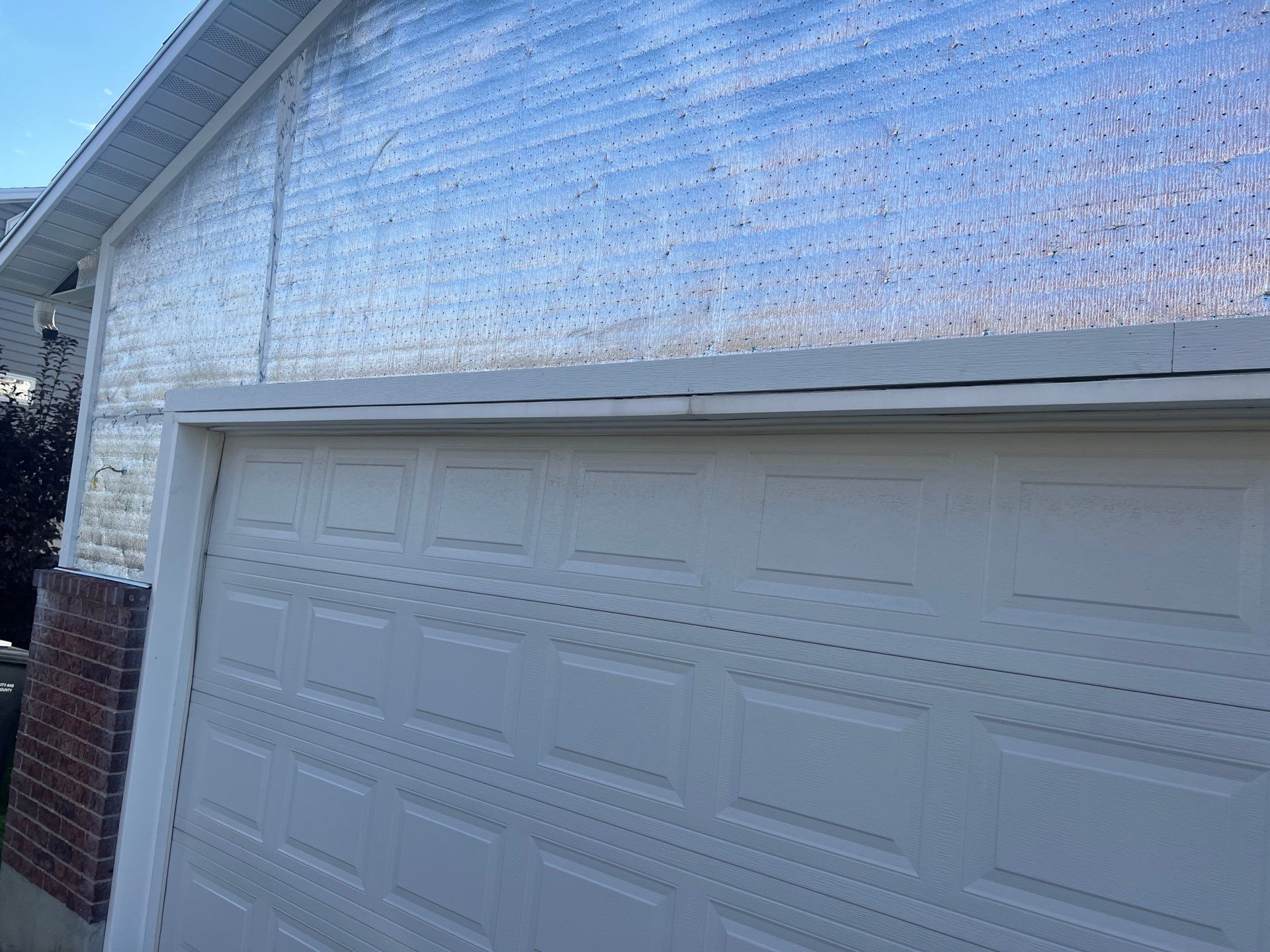 Smithfield | Vinyl Demo, Low-E Insulation & Hardie Upgrade | Arctic White    by Ideal Siding Utah