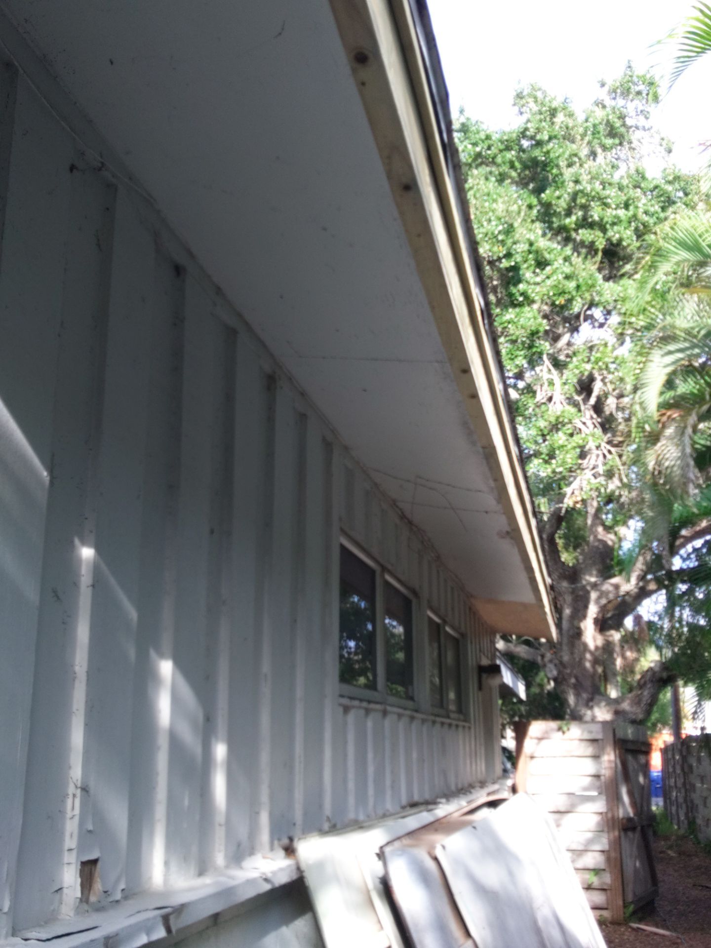 Gutter and Fascia Repair and Maintenance in Siesta Key FL by Gutter Professors