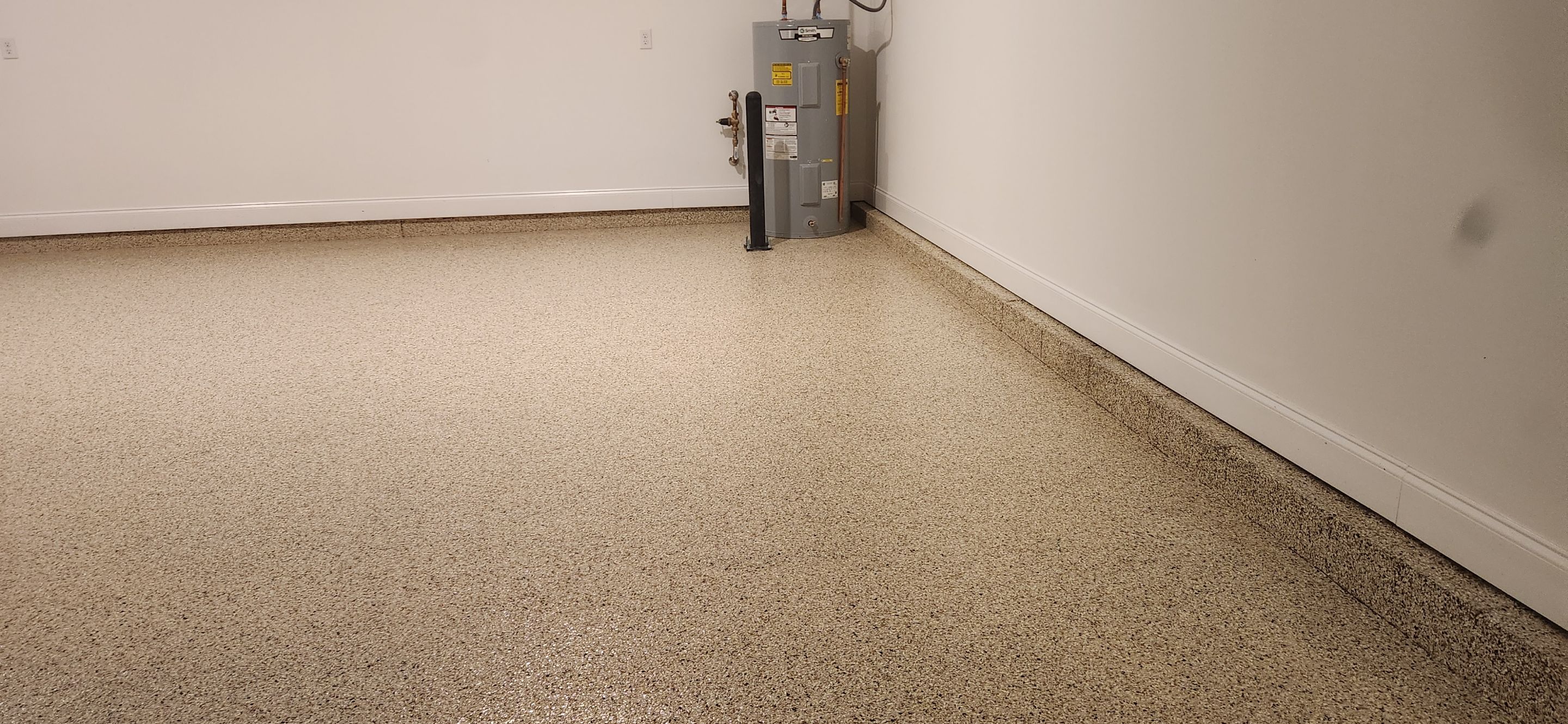 Garage using Shoreline by Elite Floor Solutions