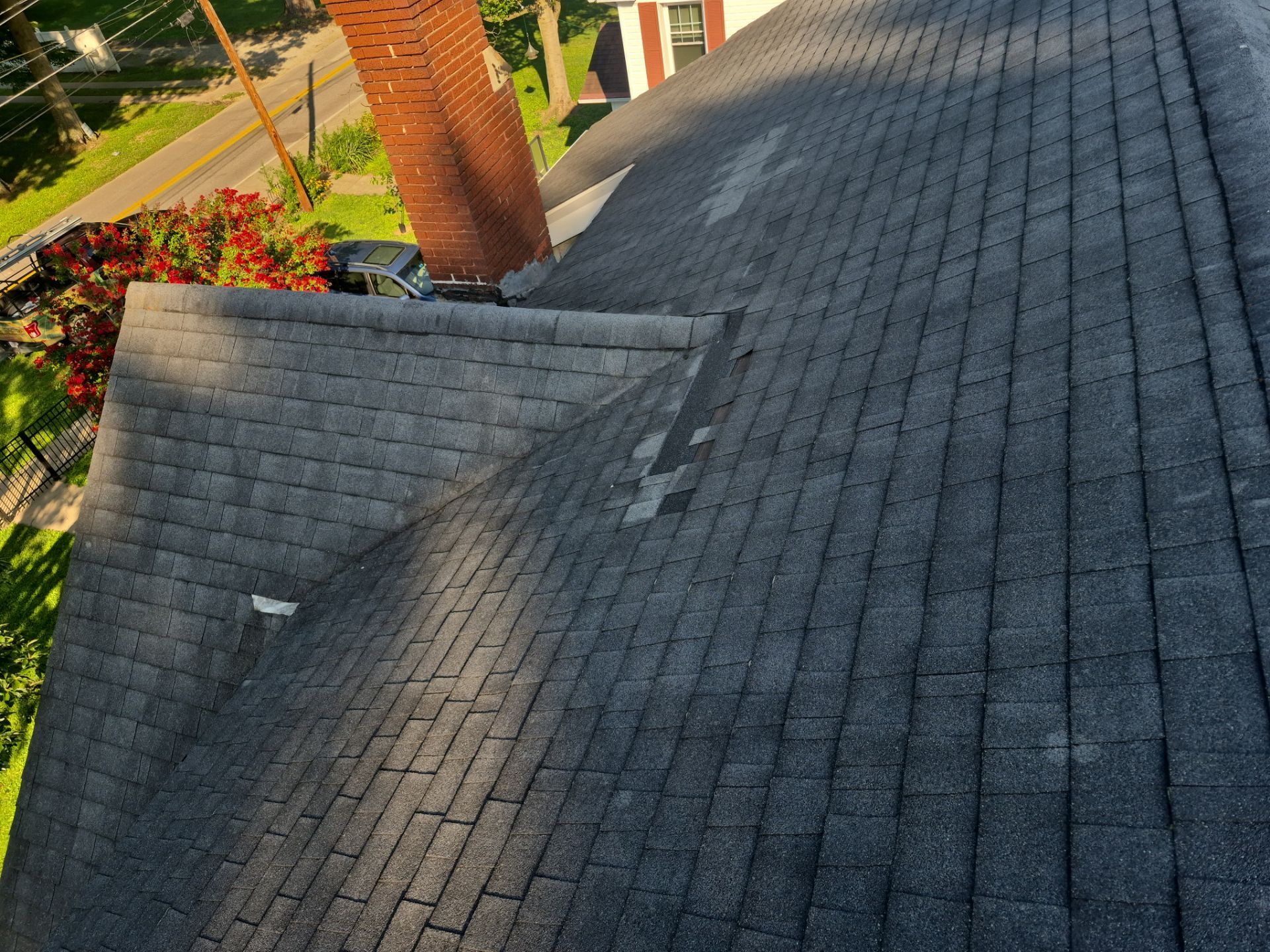 Charleston WV IKO Dynasty Roof Replacement – Premium Asphalt Shingles & Expert Installation by Mr. Roofer