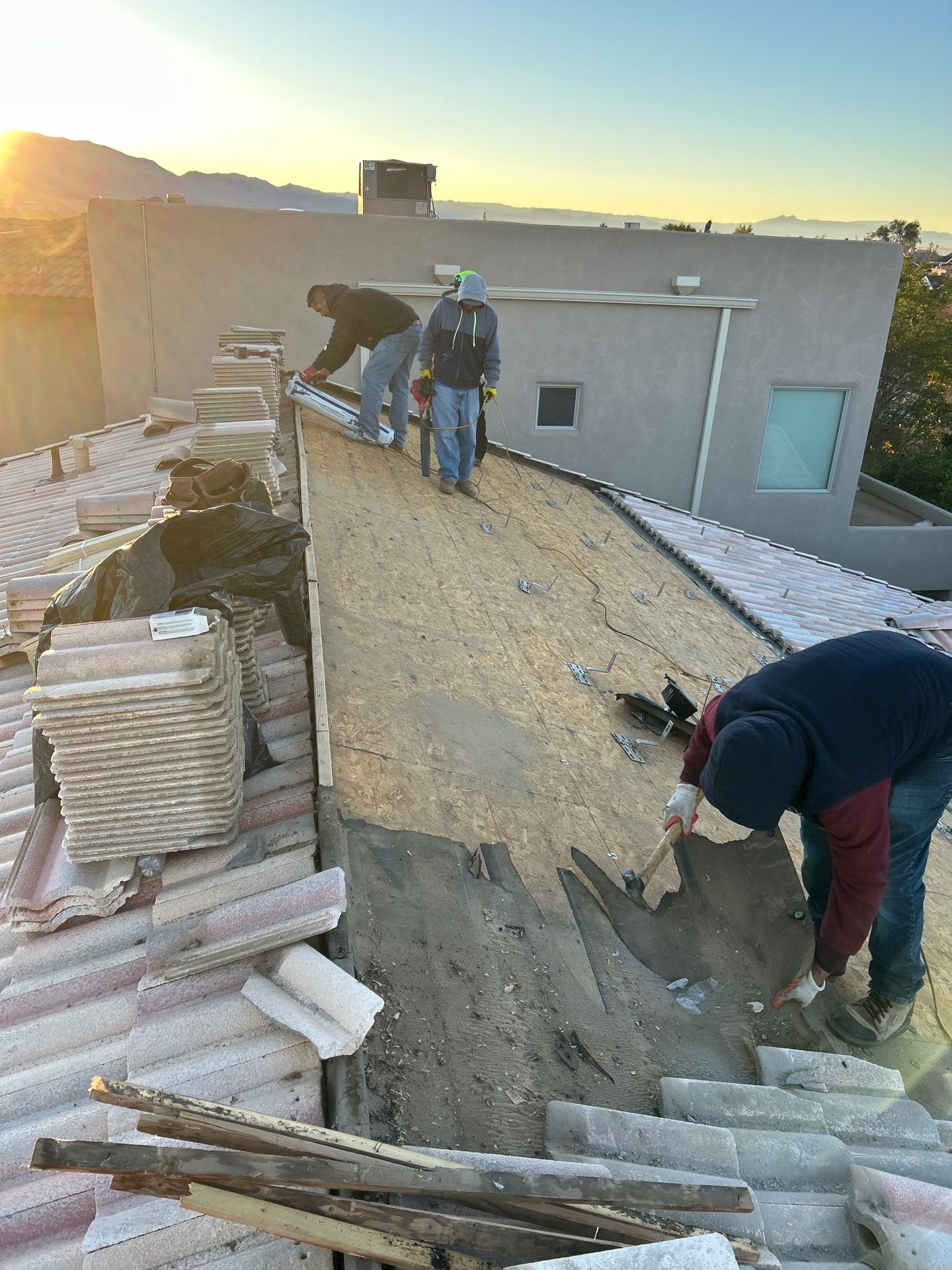 Malibu Cream Concrete Tiles by Reimagine Roofing