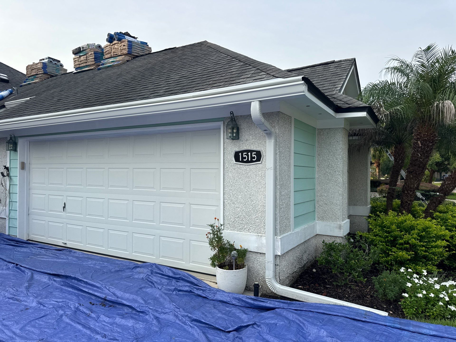 Gray Architectural Shingle Roof Replacement for Orange Park Residence by Avenue Roofing