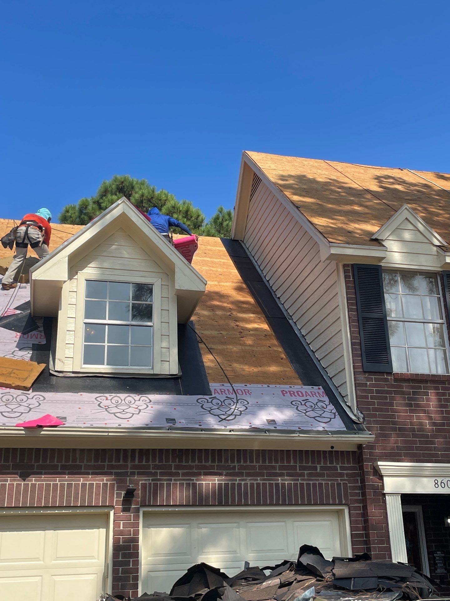 Roof Installation Houston by Roof Repair Company