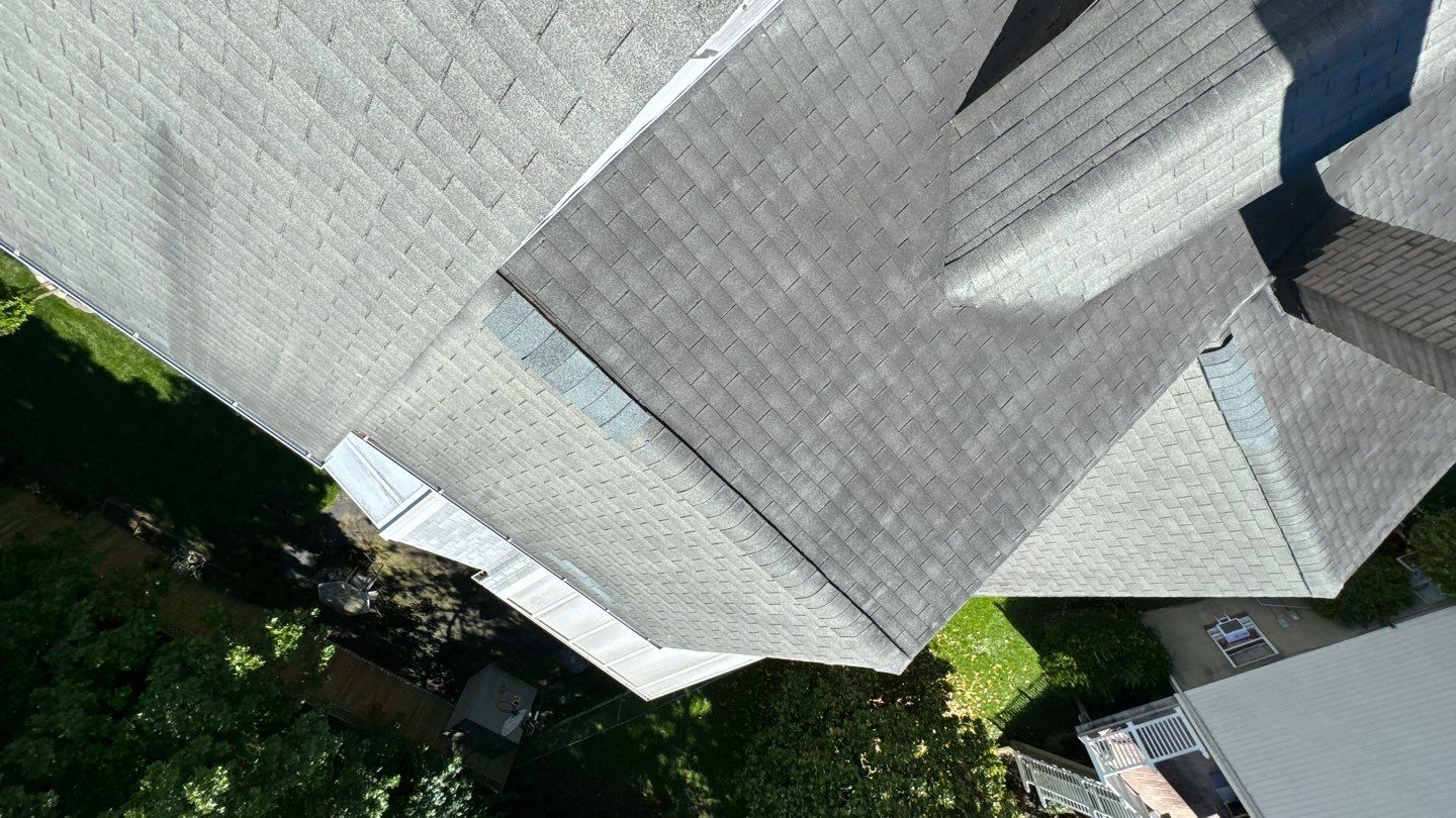 Springfield: CertainTeed Landmark Pro Designer Shingles in Max Def Moire Black by RM Banning, Inc.