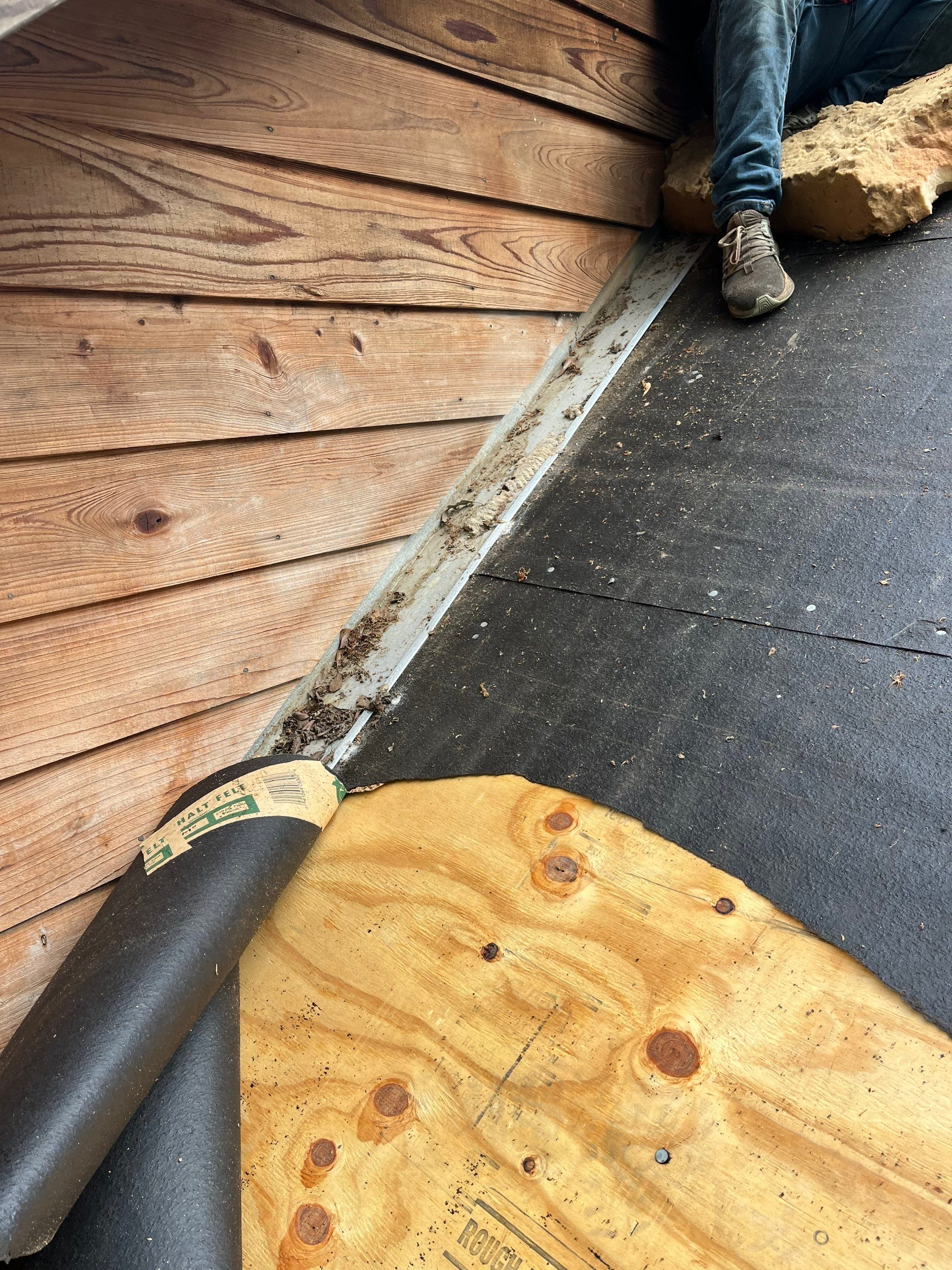 Arkadelphia Roof Replacement: Converting Metal to Titan XT Architectural Shingles by Temple Roofing and Exteriors