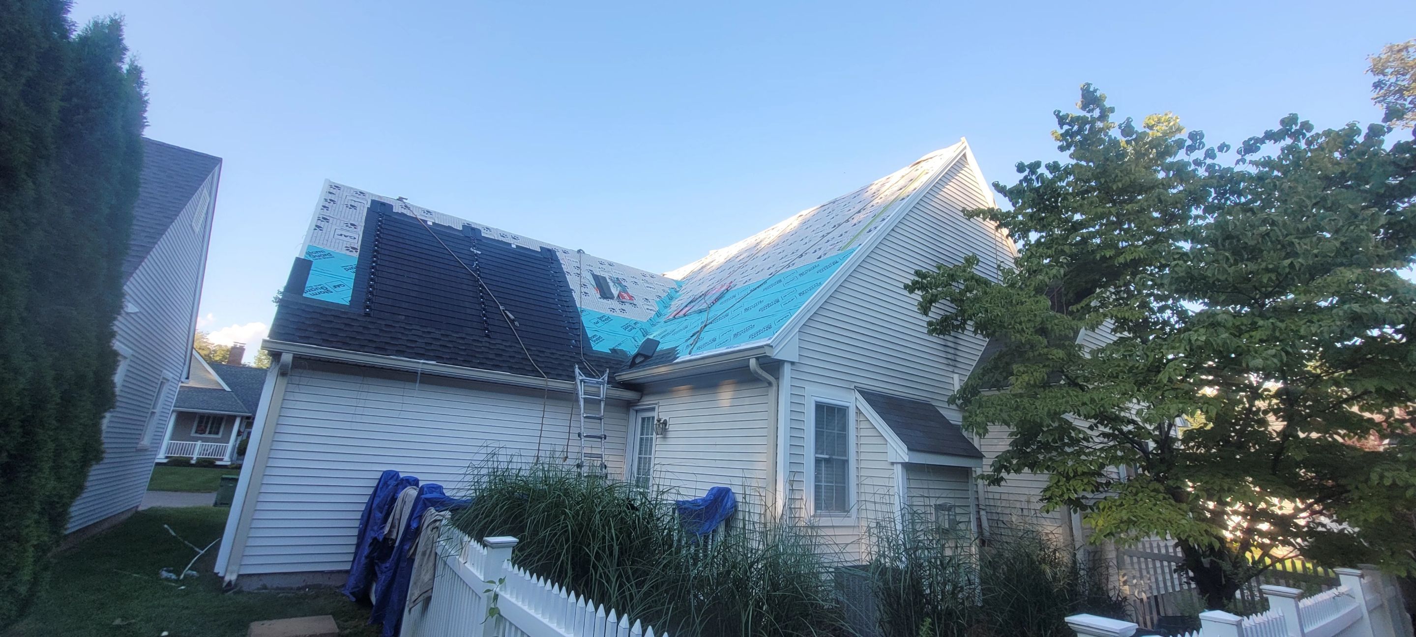 Solar Shingles by GAF and DiGiorgi by DiGiorgi Roofing and Siding Inc