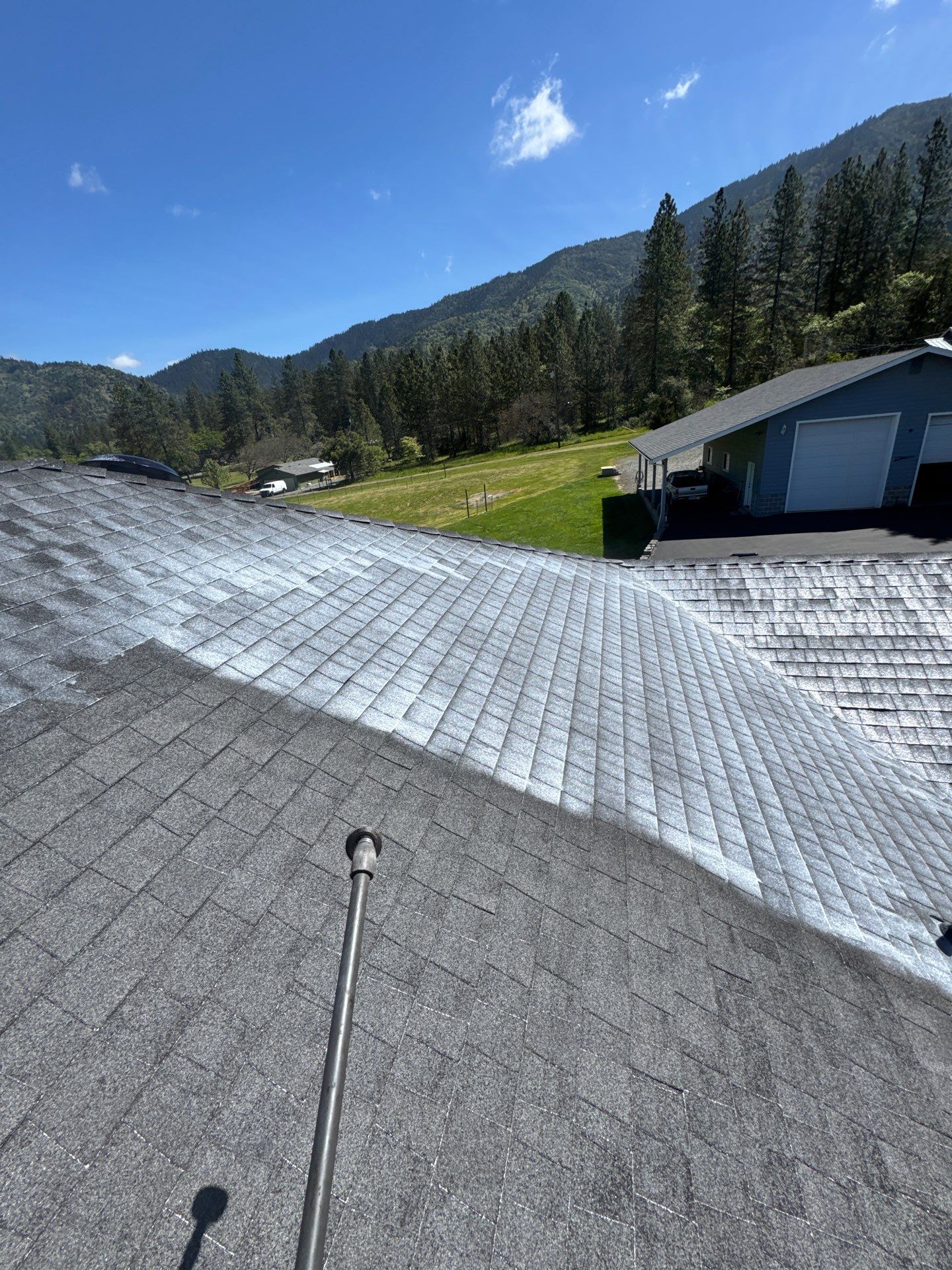 Project in Grants Pass by Roof Maxx of Grants Pass