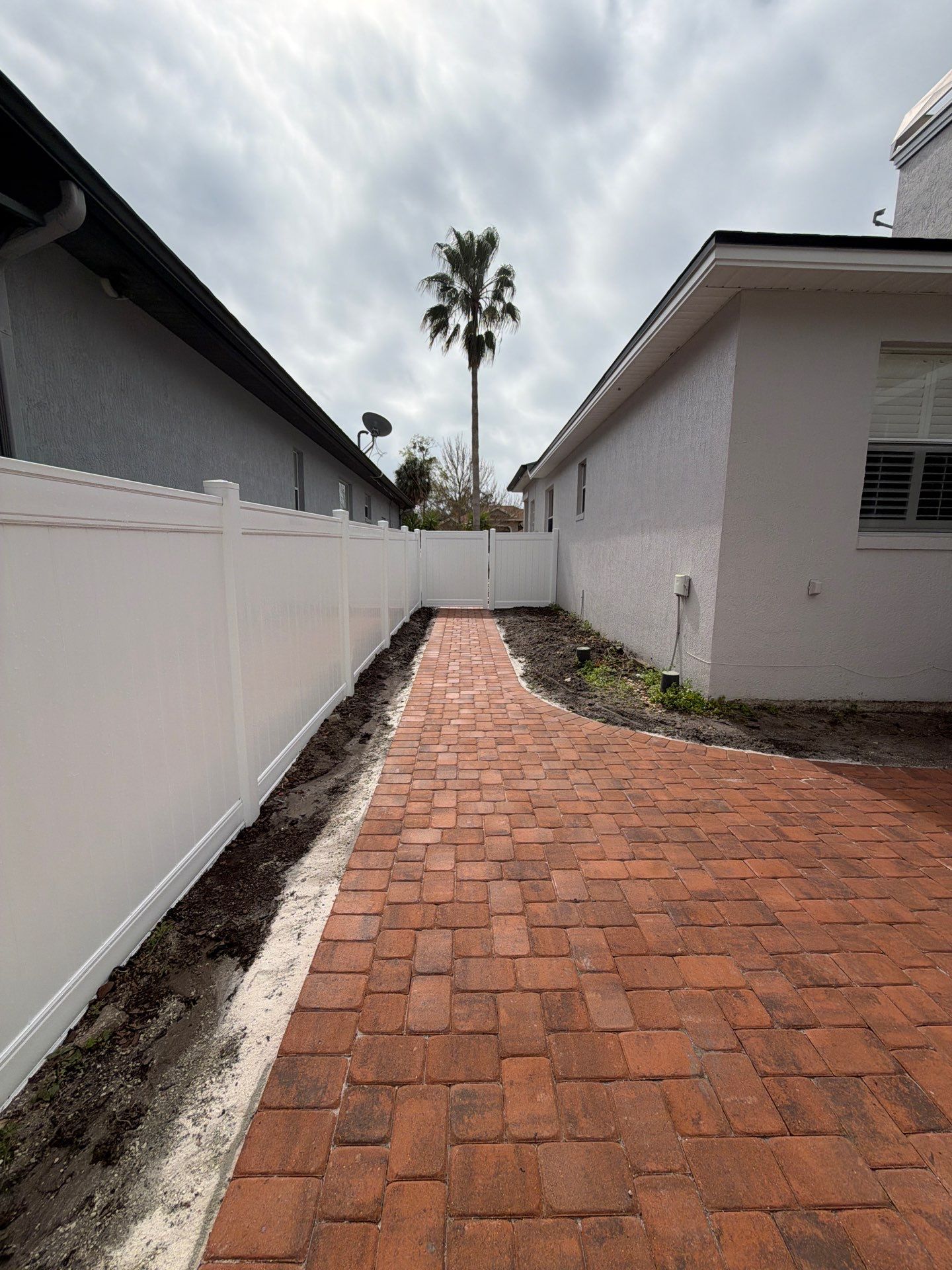 The Complete Backyard Retreat: Insulated Screen Room & Composite Deck by Orlando pergolas