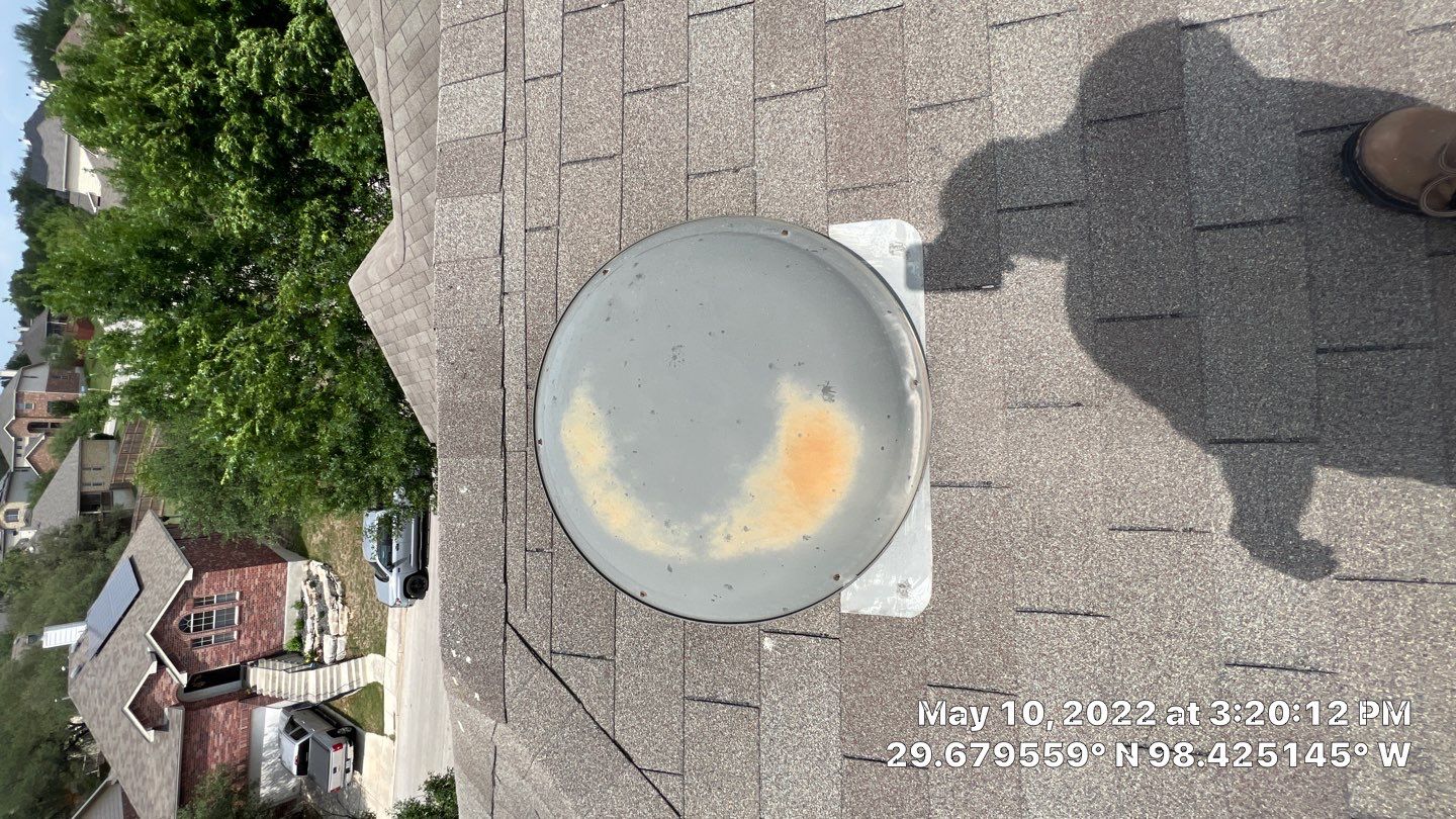 Residential Roof Replacement using Owens Corning 30 year Architectural Shingles by Premier Roofing and Contracting