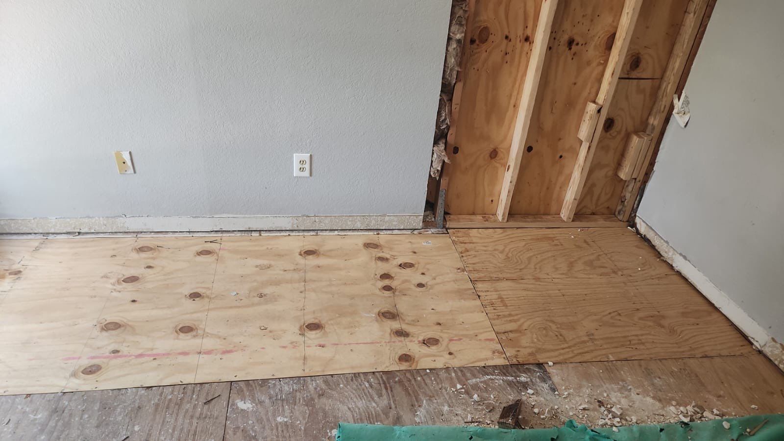 Run down on River Drive by Bayfront Roofing and Construction