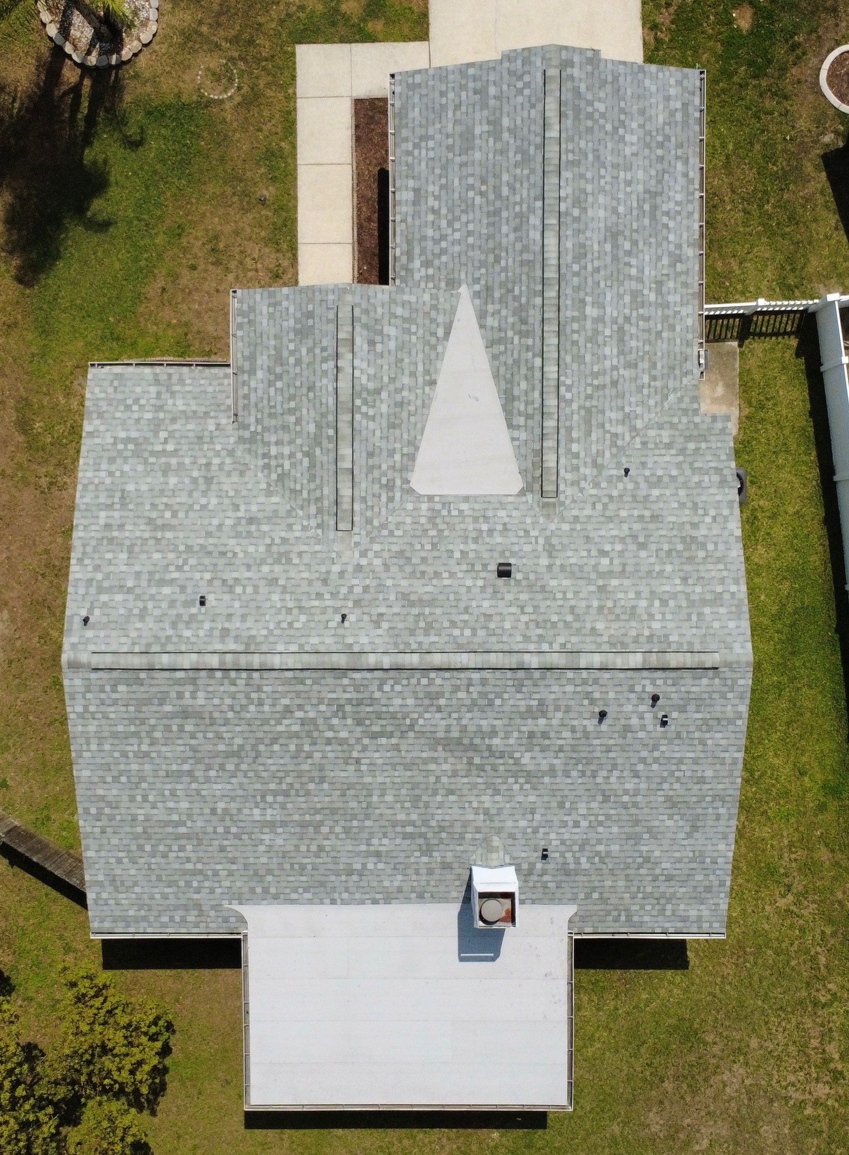 Roof repplacement in Brandon, FL by Steadfast Roofing 