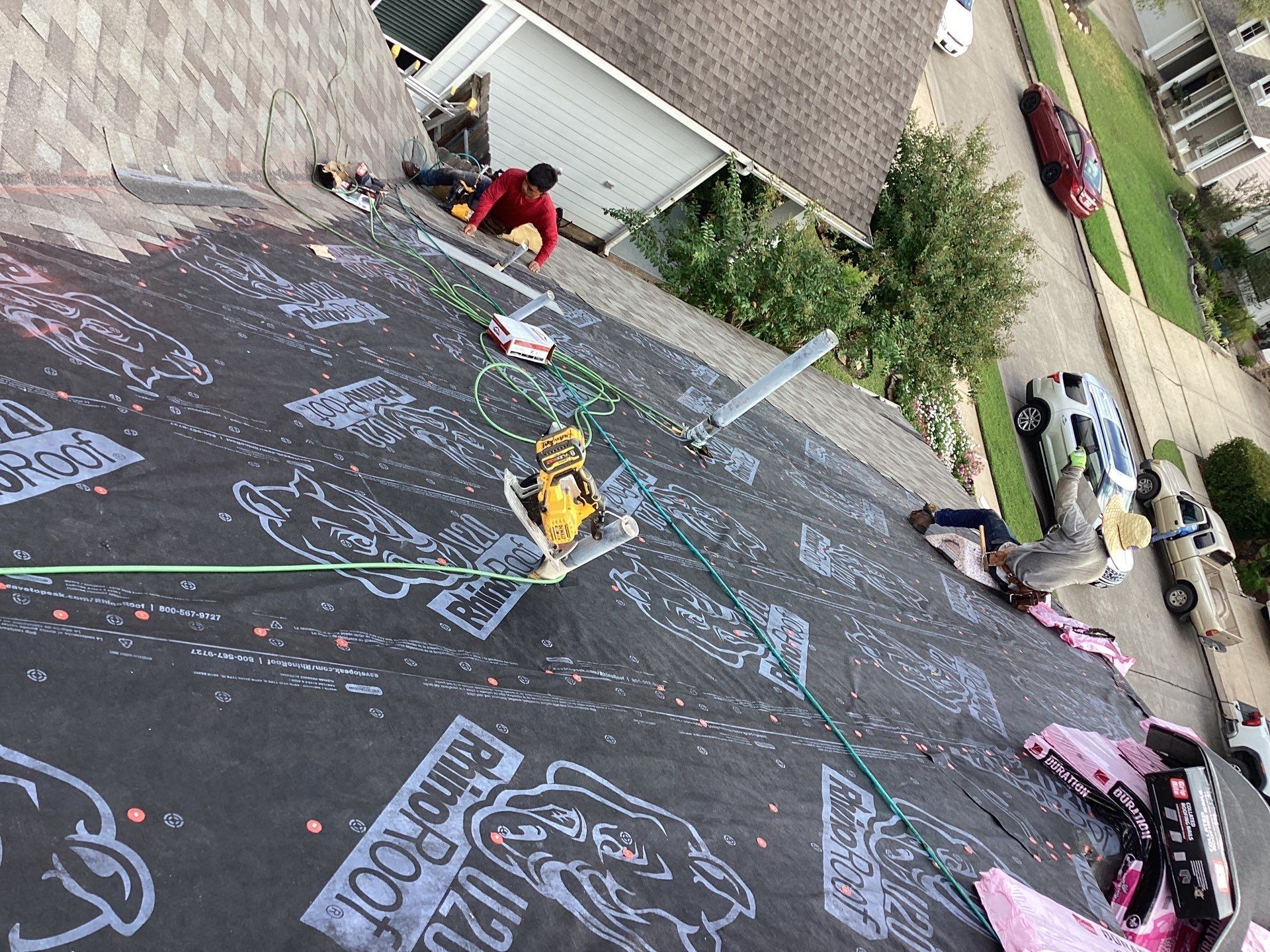 Residential Roofing Installation using Owen's Corning Duration (Lifetime) Shingles by Roof Repair Company