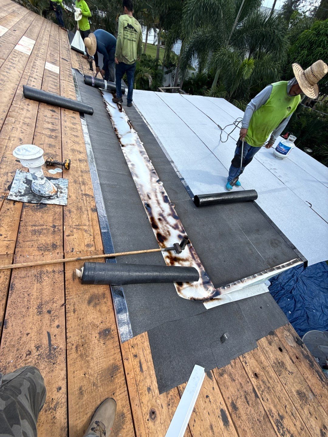 Project in St. Petersburg 33710 by Mitchell Roofing Company LLC 