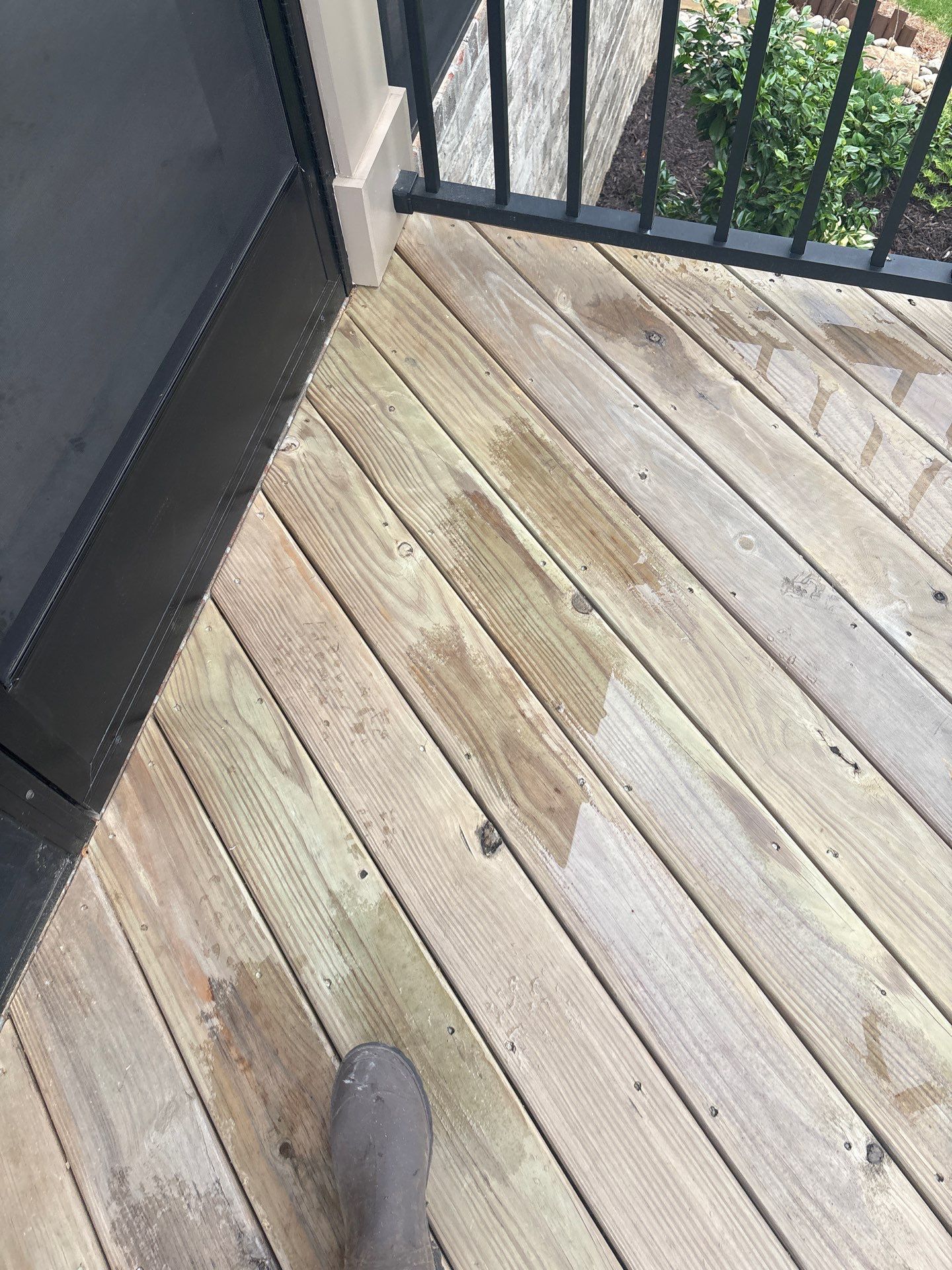 Deck using Wood Sealant by DuraSeal