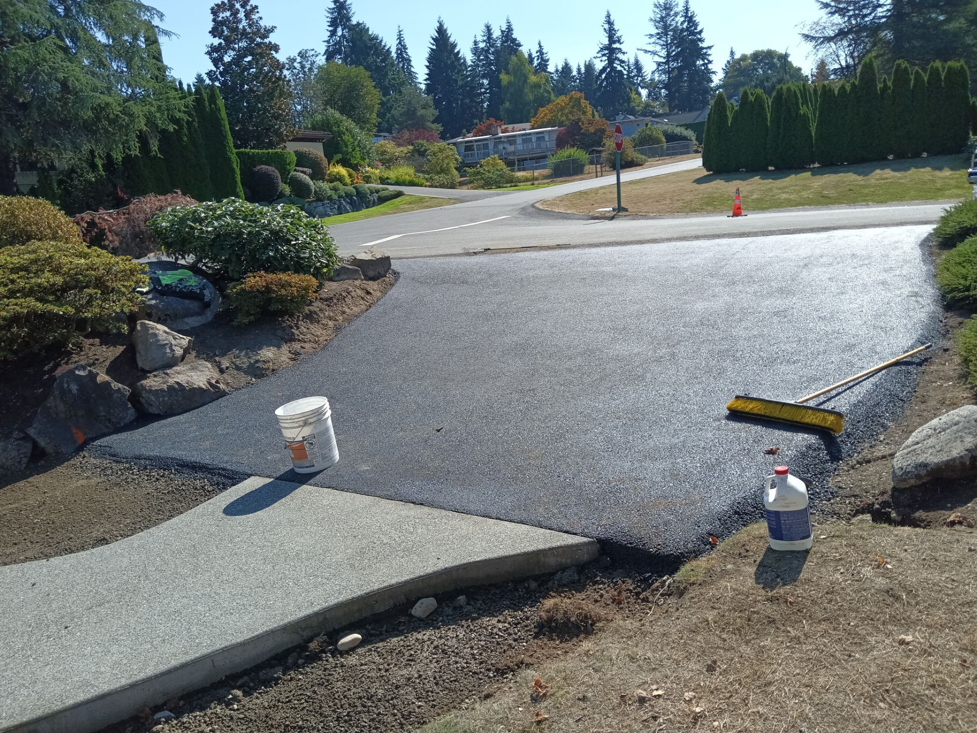 Patio Gateway & Hardscaping by Jireh Asphalt & Concrete Inc 