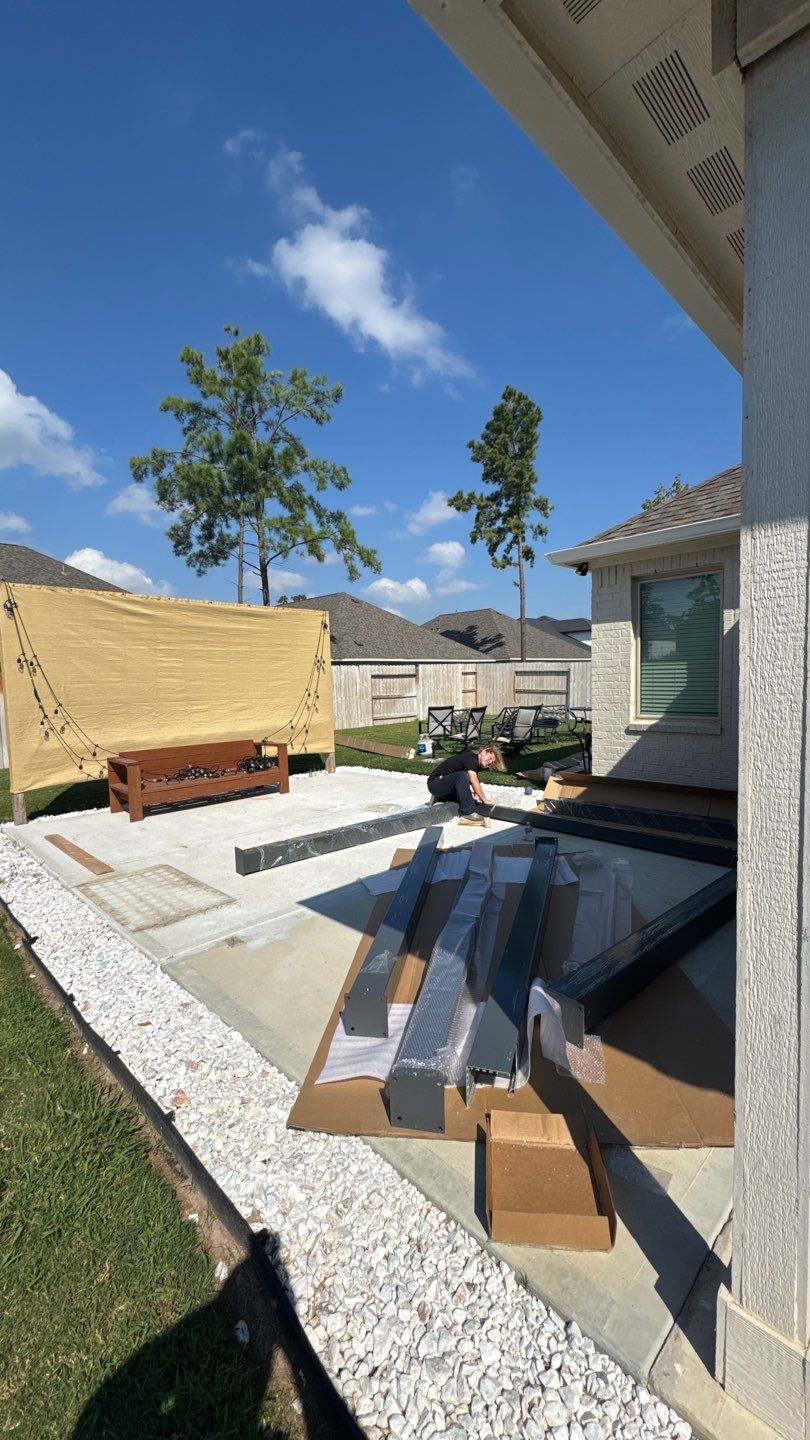 Mr & Mrs Smith  by Texas Urban Elements