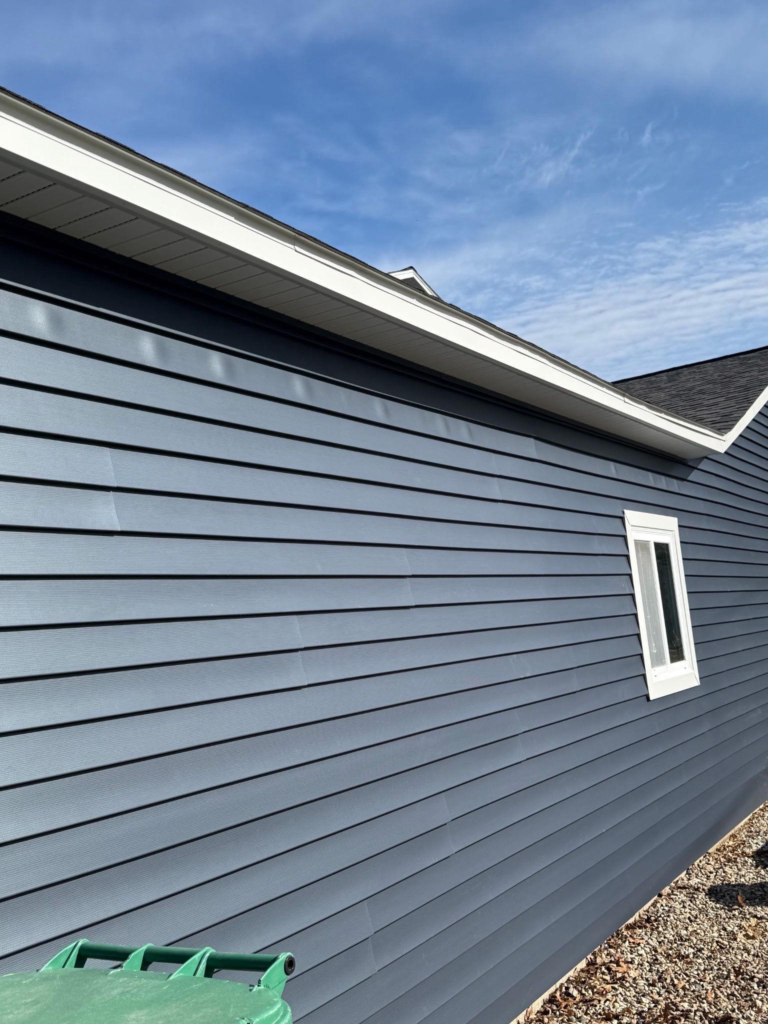 Siding Replacement using Alside Charter Oak D4.5" by 180 Contractors