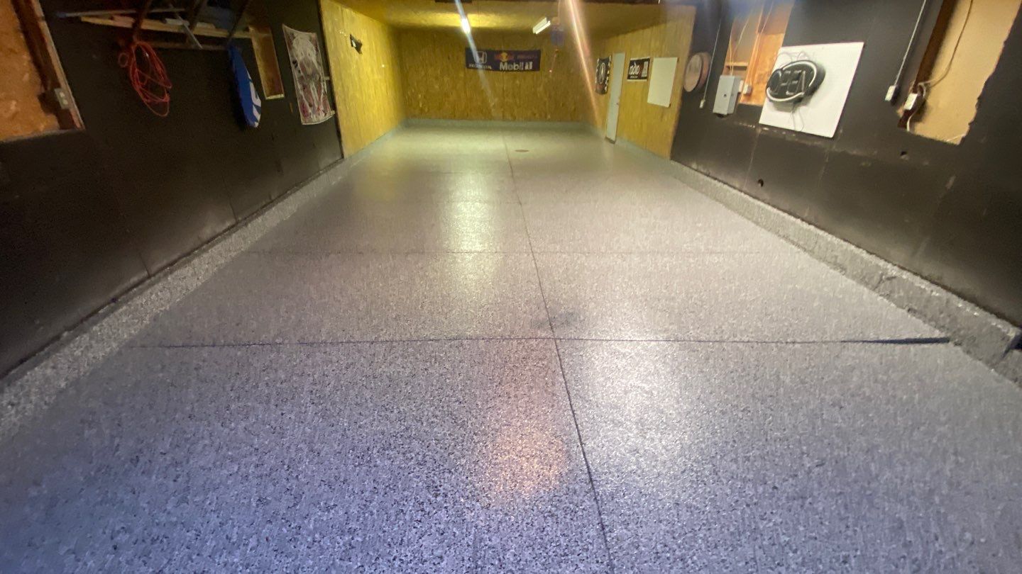 Garage Floor using Domino by Your1DayFloor.com