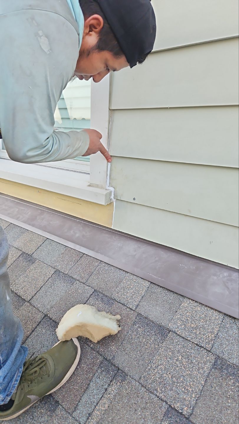 Flashing and siding repair by Indigo State Roofing