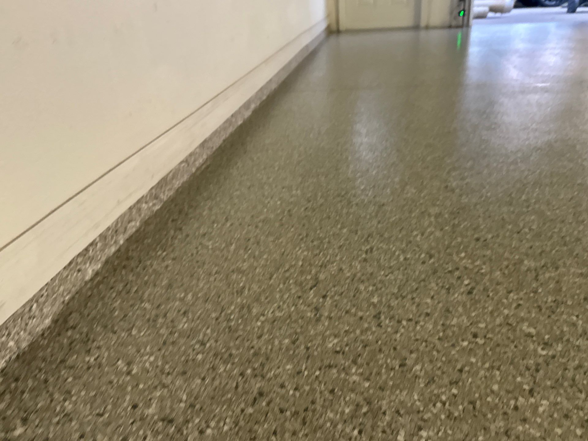 Garage in Hernando, FL with Mount Everest by Cross Creek Concrete Coatings