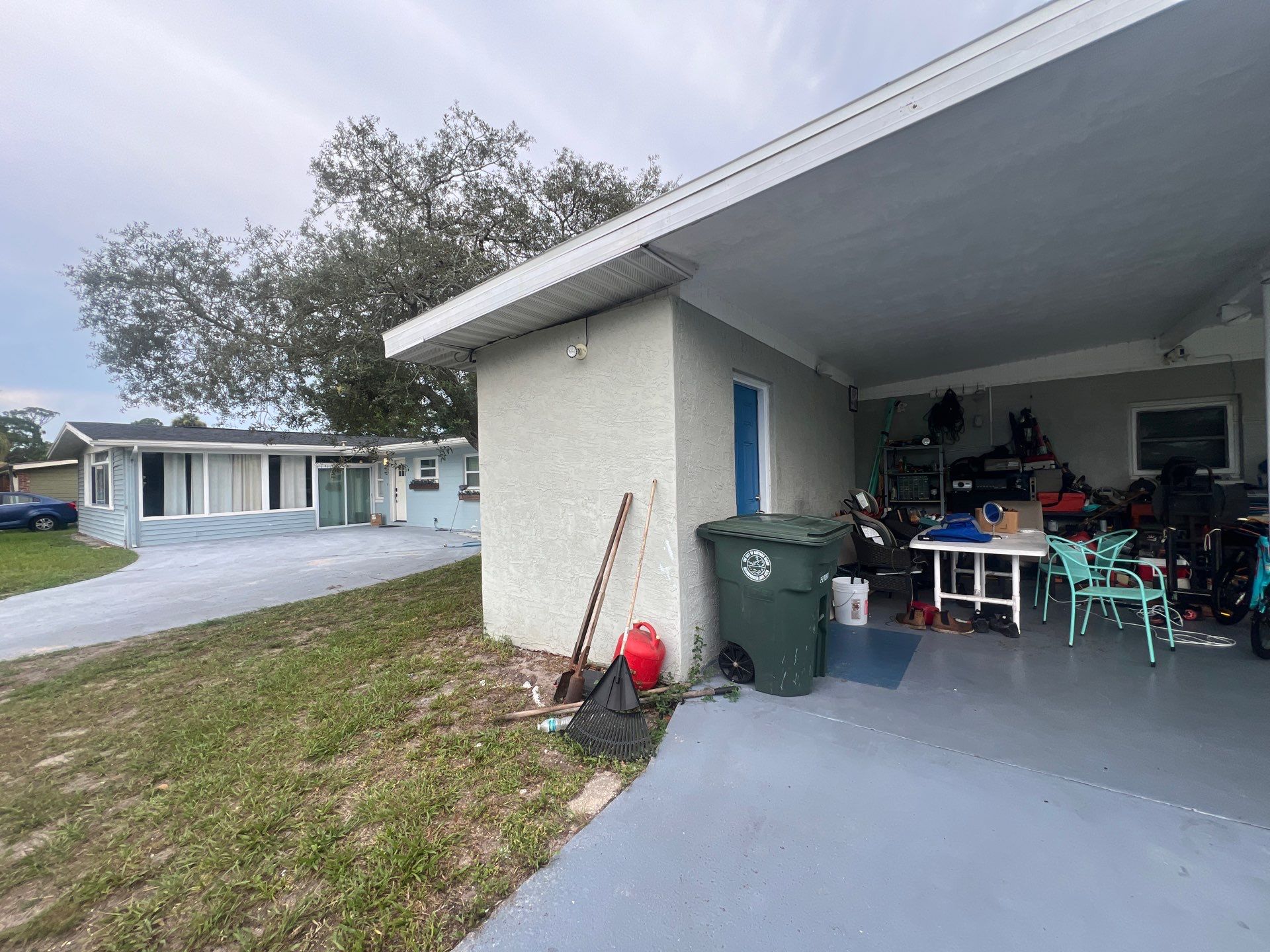 Colonial Slate Modified Bitumen Flat Roof Replacement in Daytona Beach by Pinnacle Roofing Group
