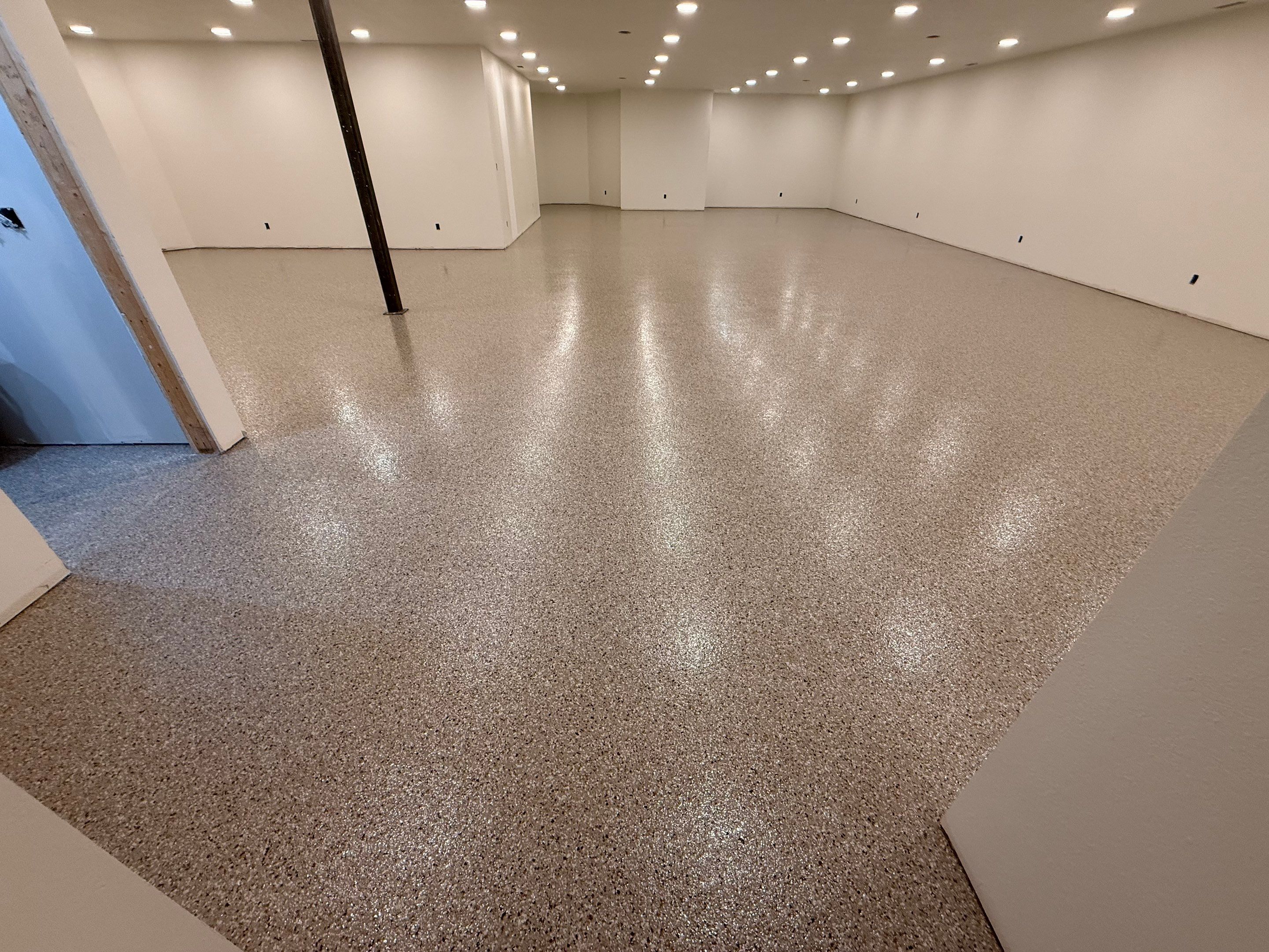 Rae’s Creek by Granite Garage Floors