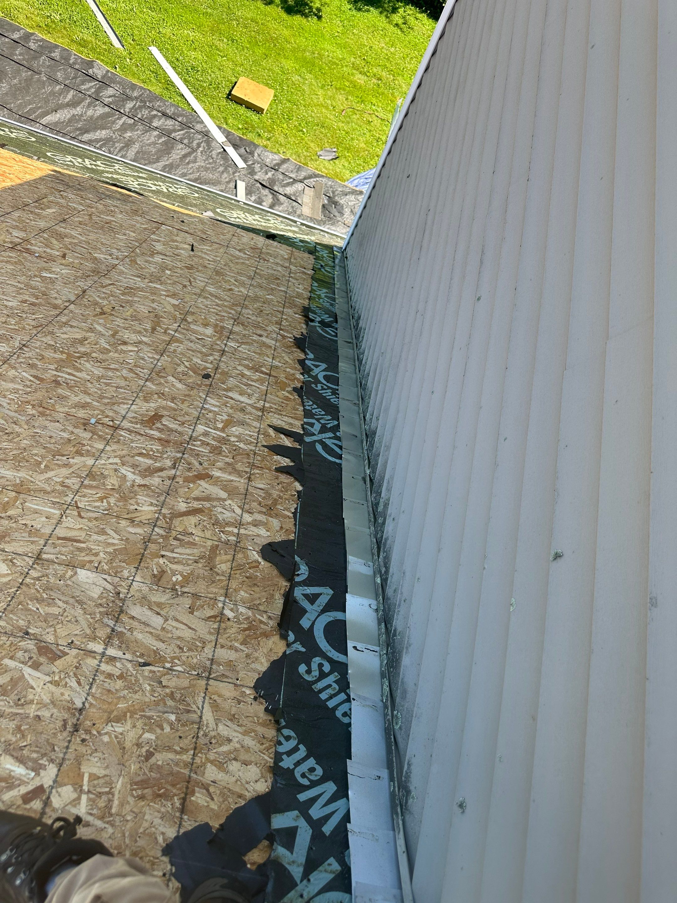 Rochester, NH – One-Day Roof Replacement by Tall pine roofing