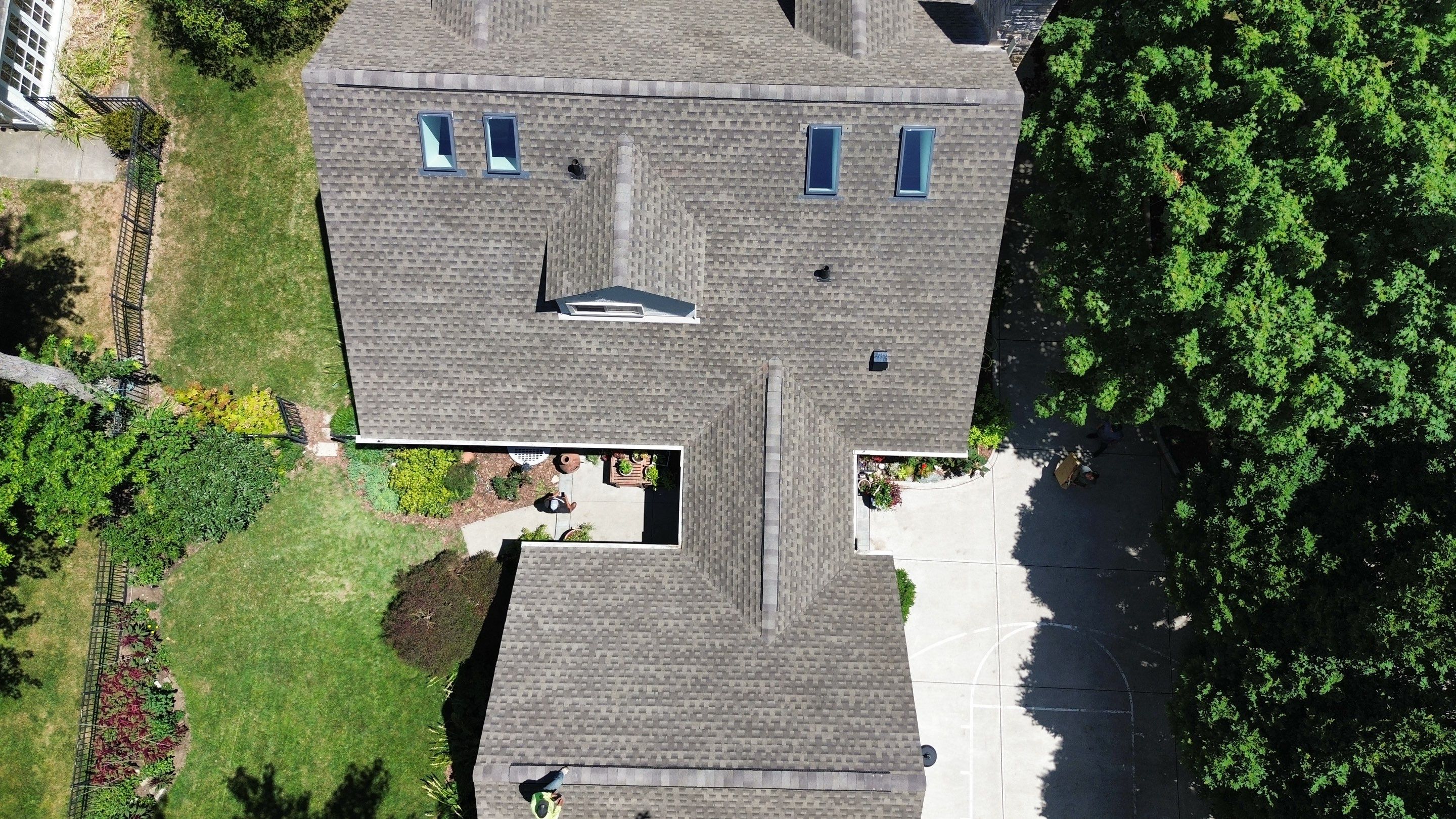 Residential Roofing Installation using Timberline HDZ Shingles - Weathered Wood by RoofX 