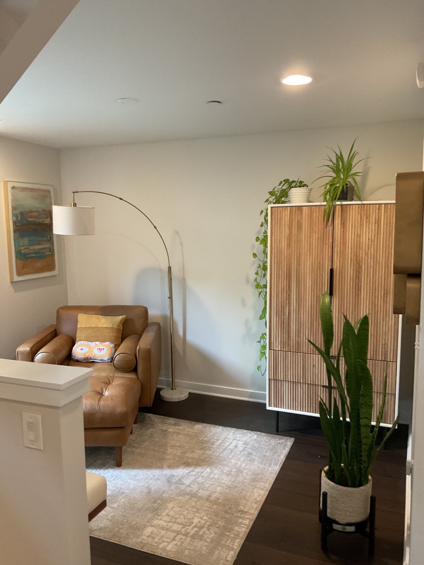 Bright, Clean, and Seamlessly Connected Across Every Floor ✨ by Groovy Hues