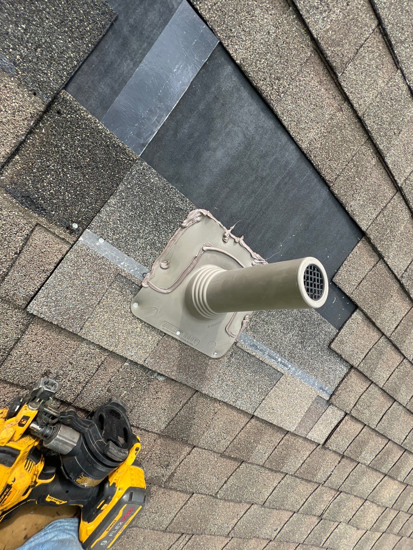 Hail Damage using Owen's Corning Duration (Lifetime) Shingles by Roof Repair Company
