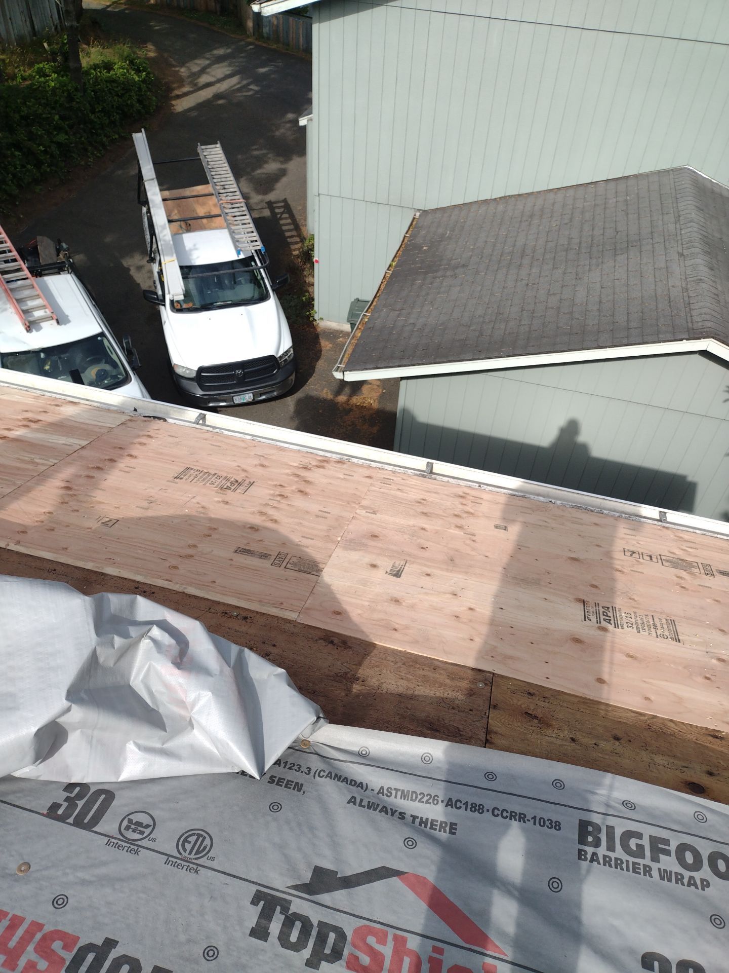 Residential Roofing Installation using Malarkey Highlander (Color: Midnight Black) by Orezona Building & Roofing Company, Inc.