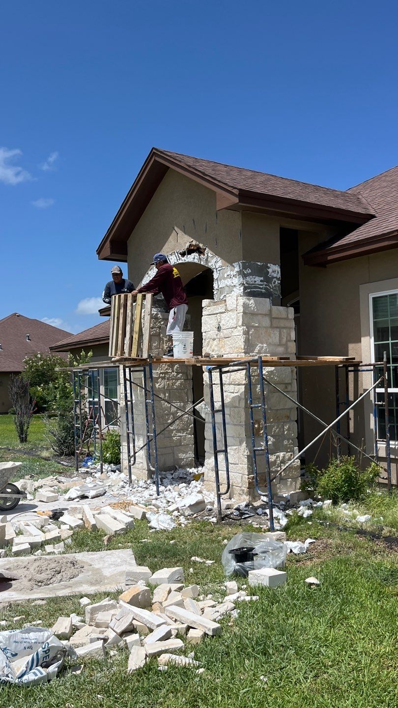 Stucco by Bayfront Roofing and Construction